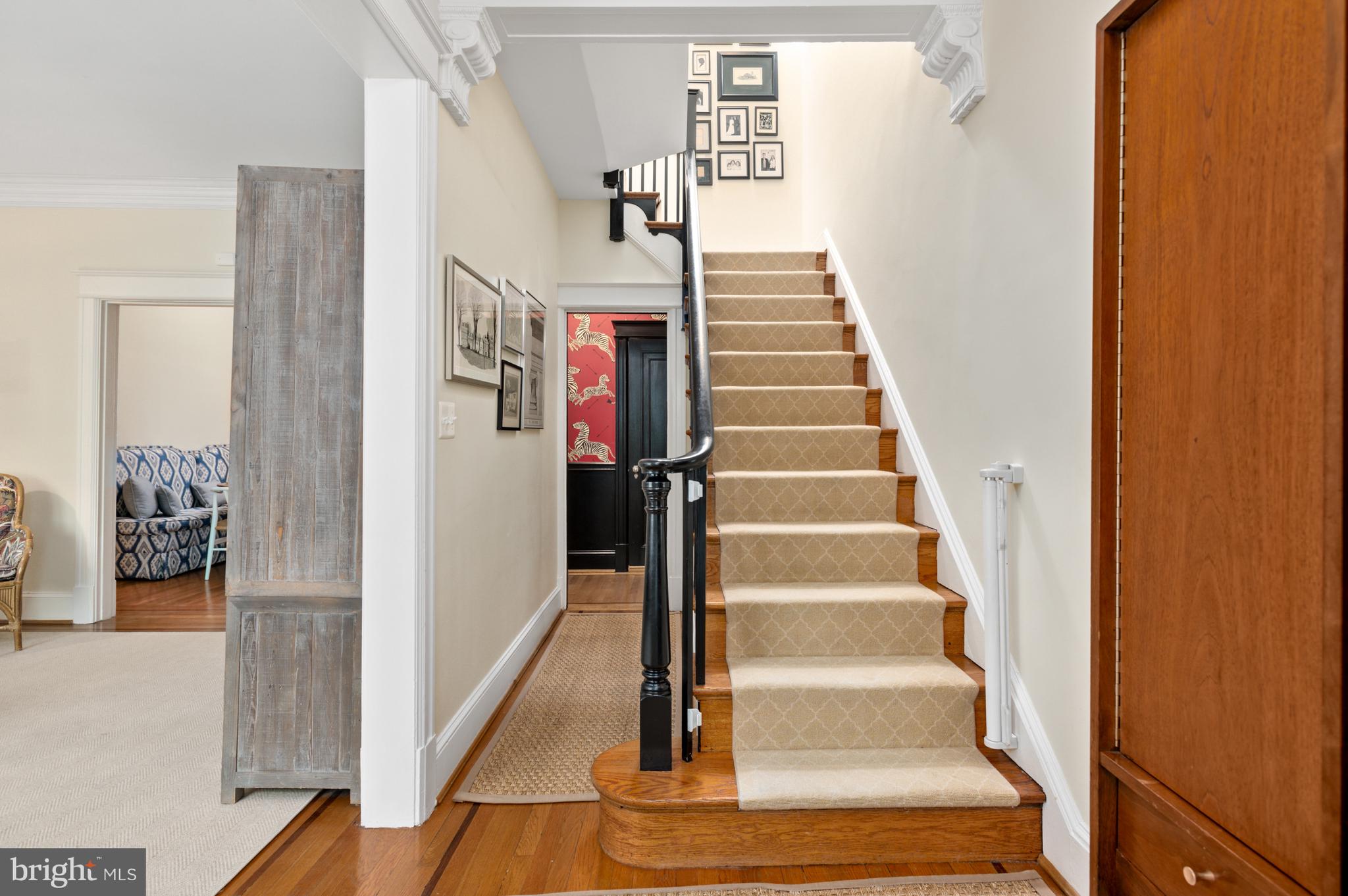 2756 WOODLEY PLACE NW