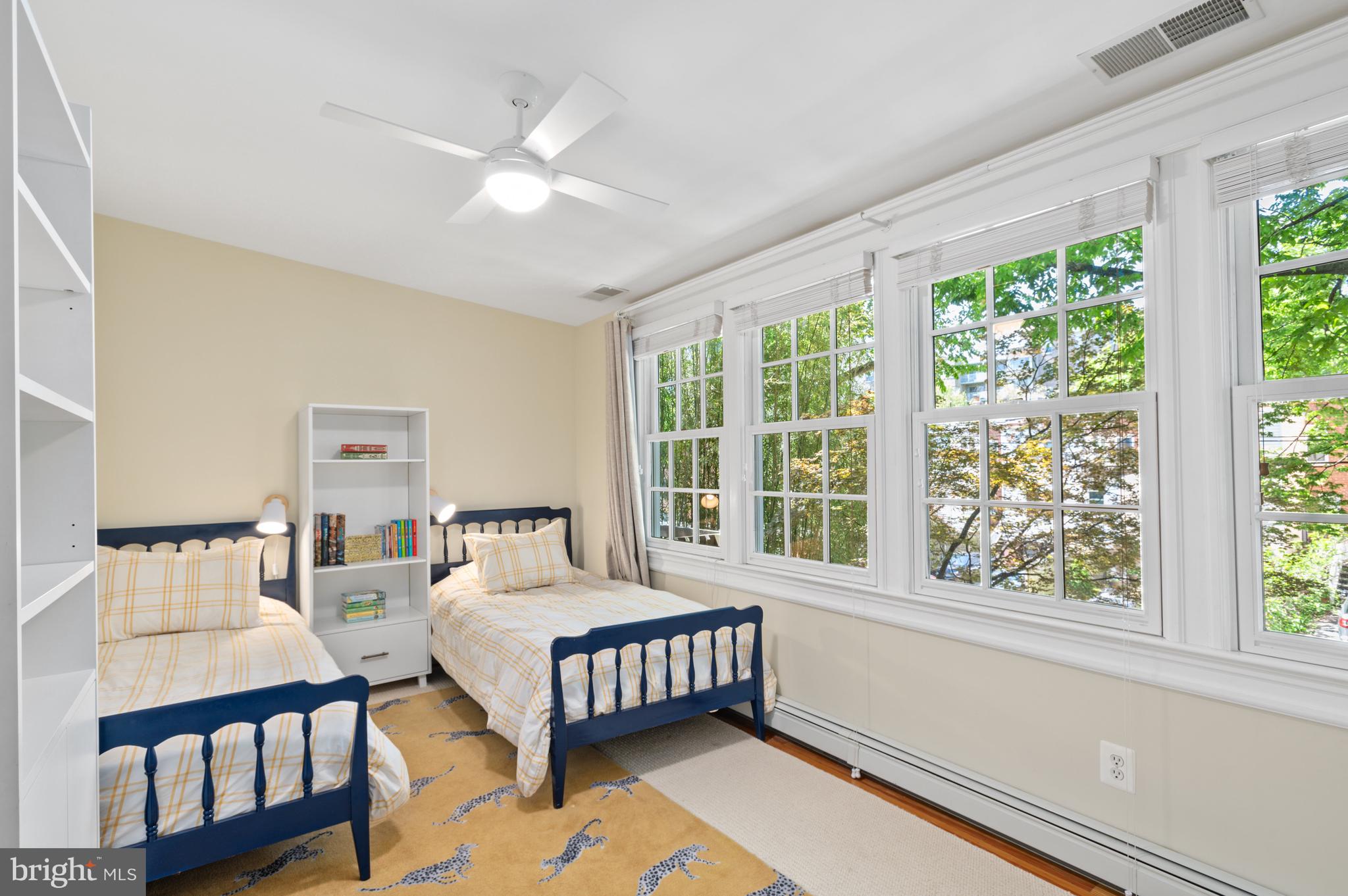 2756 WOODLEY PLACE NW