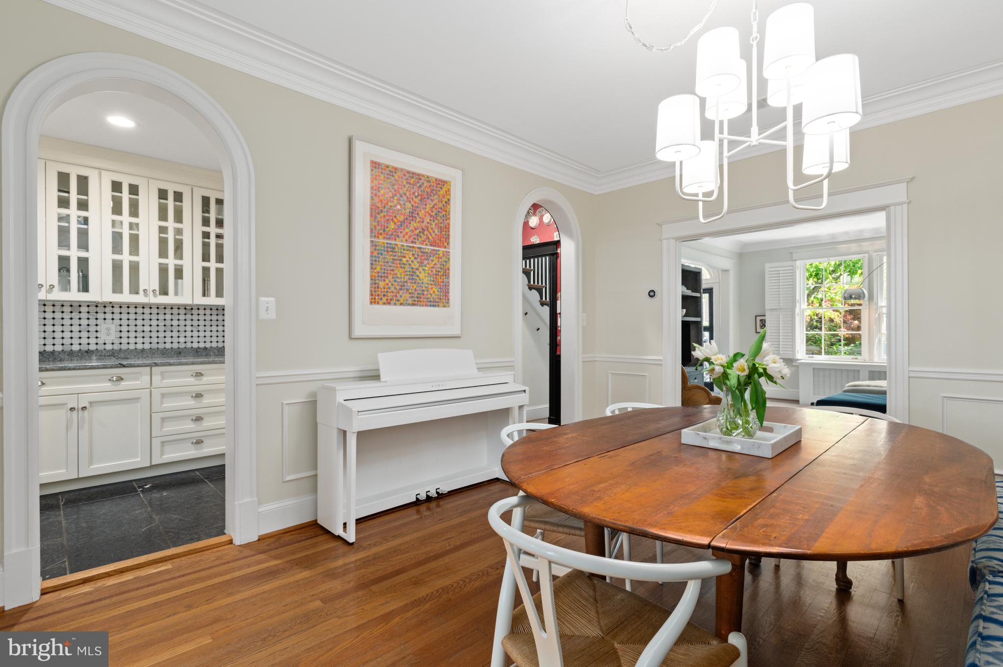 2756 WOODLEY PLACE NW