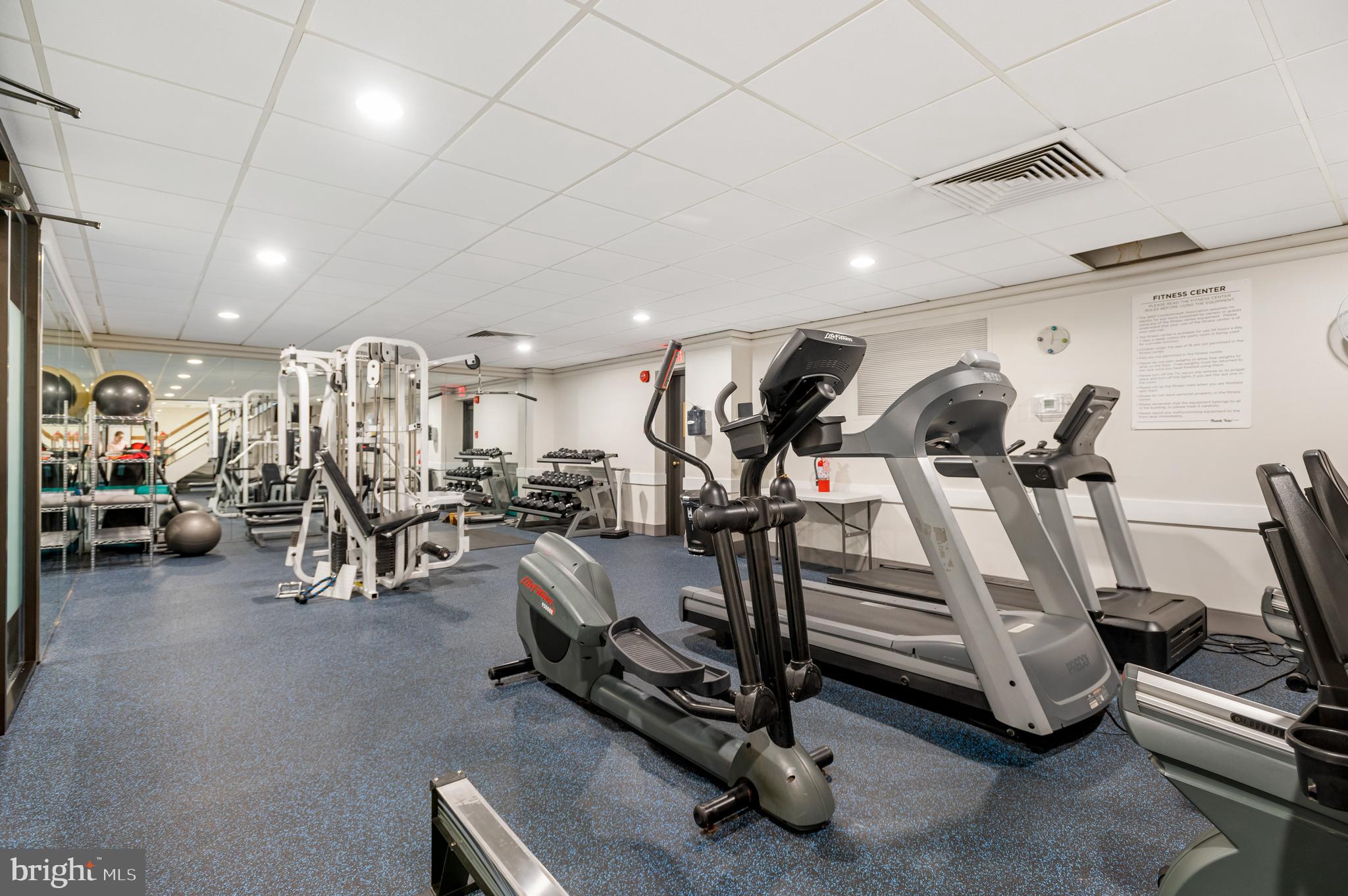 1099 22ND STREET NW 409