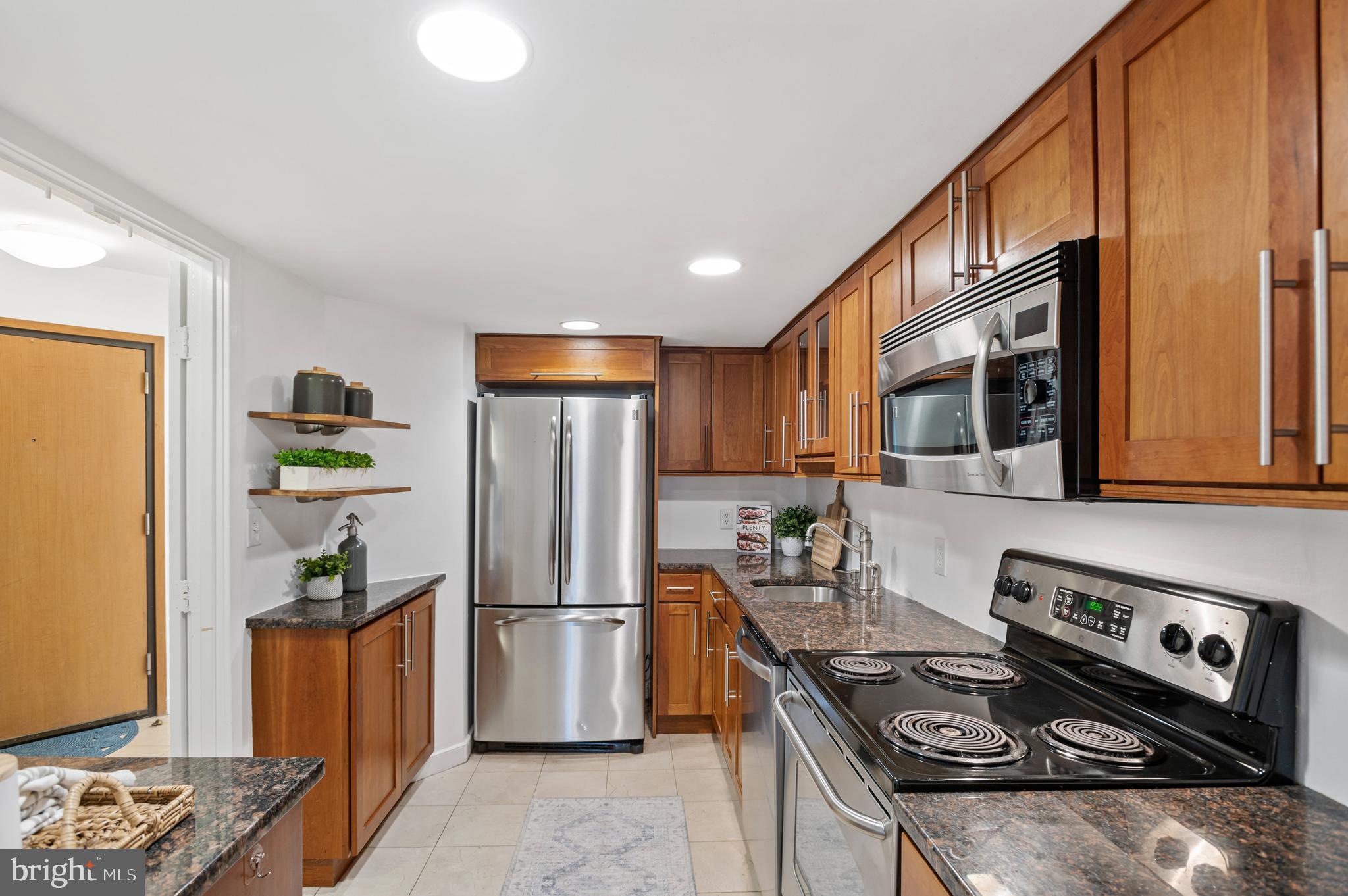 1099 22ND STREET NW 409