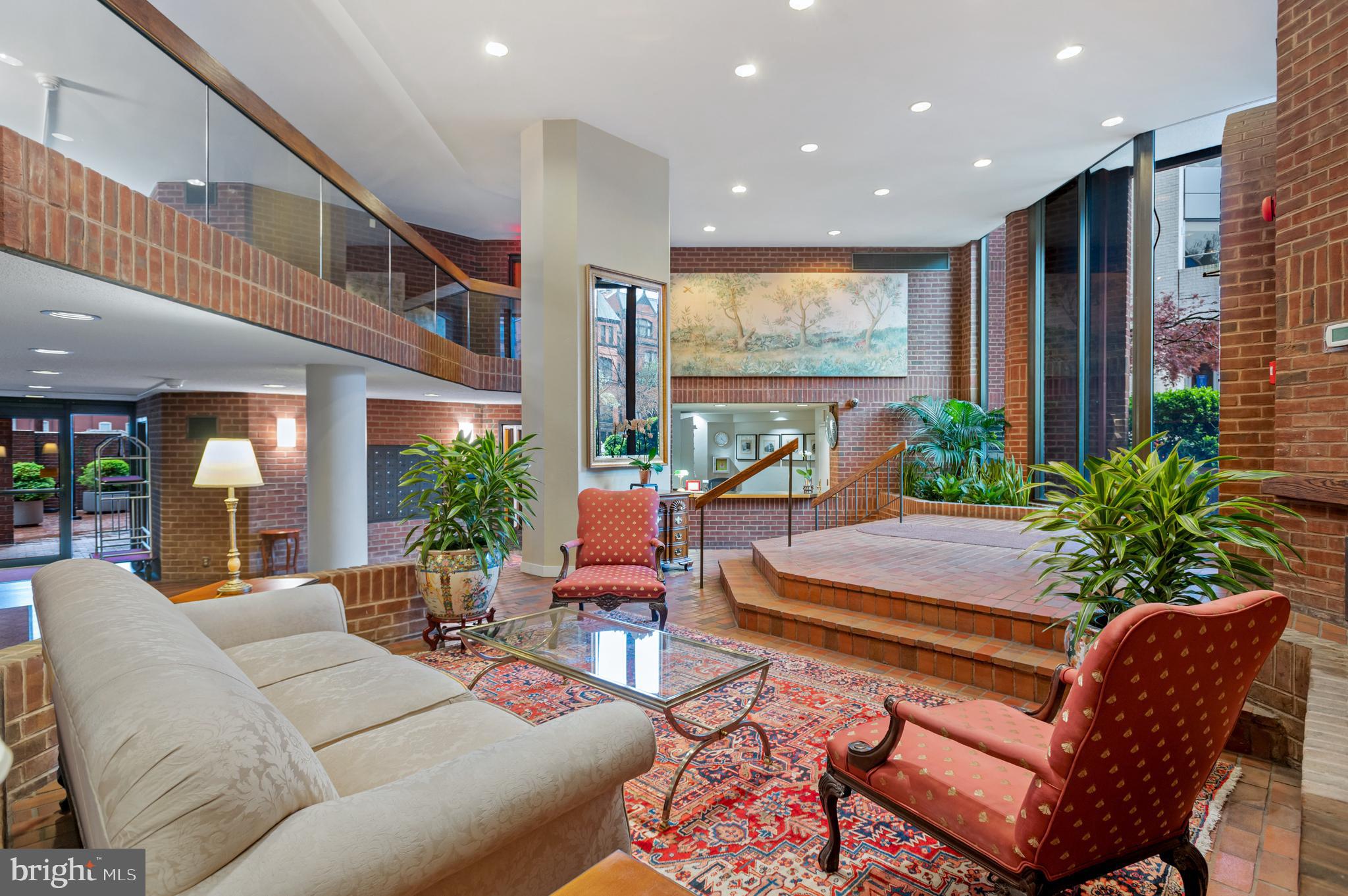 1099 22ND STREET NW 409