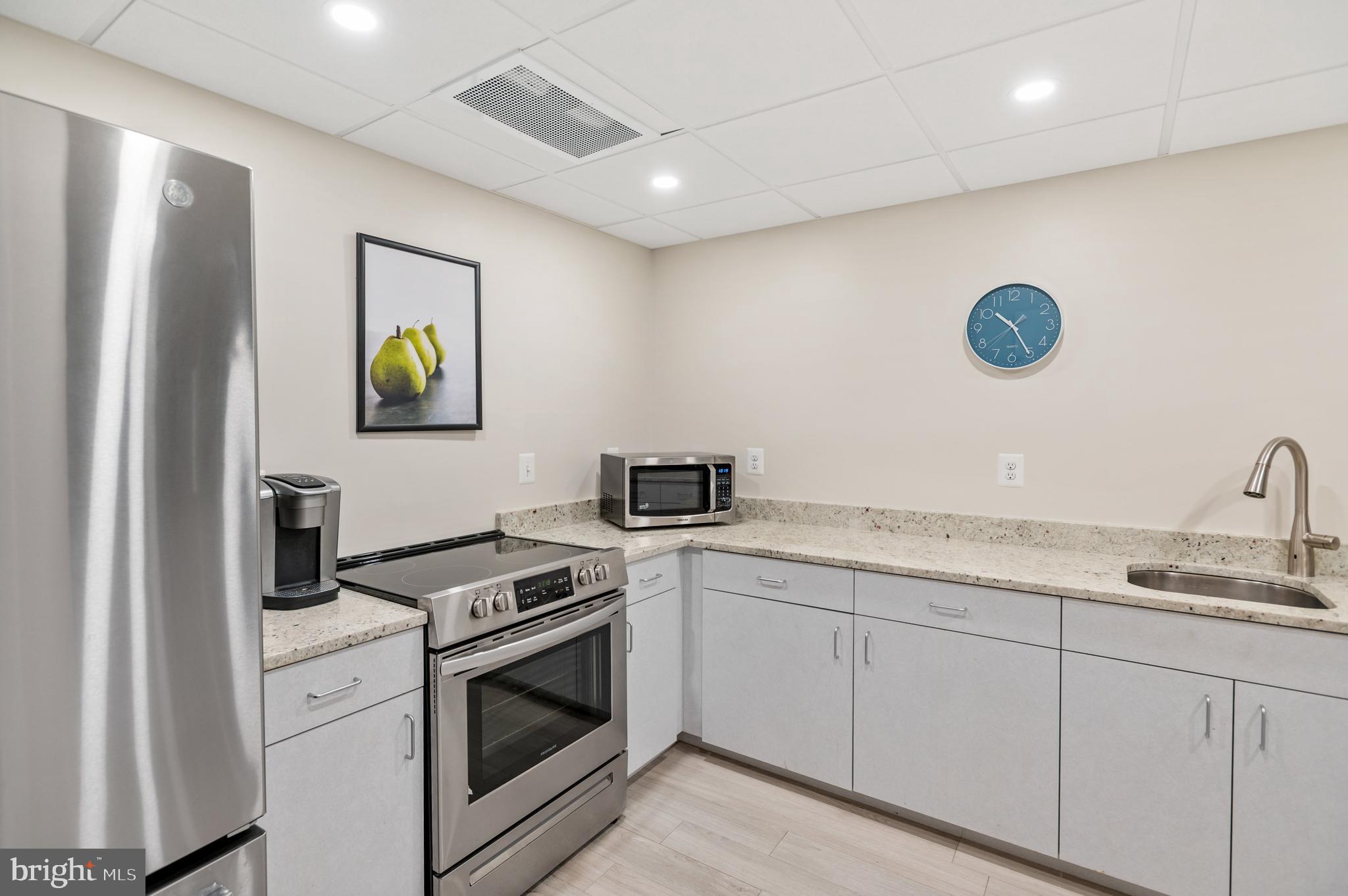 1099 22ND STREET NW 409