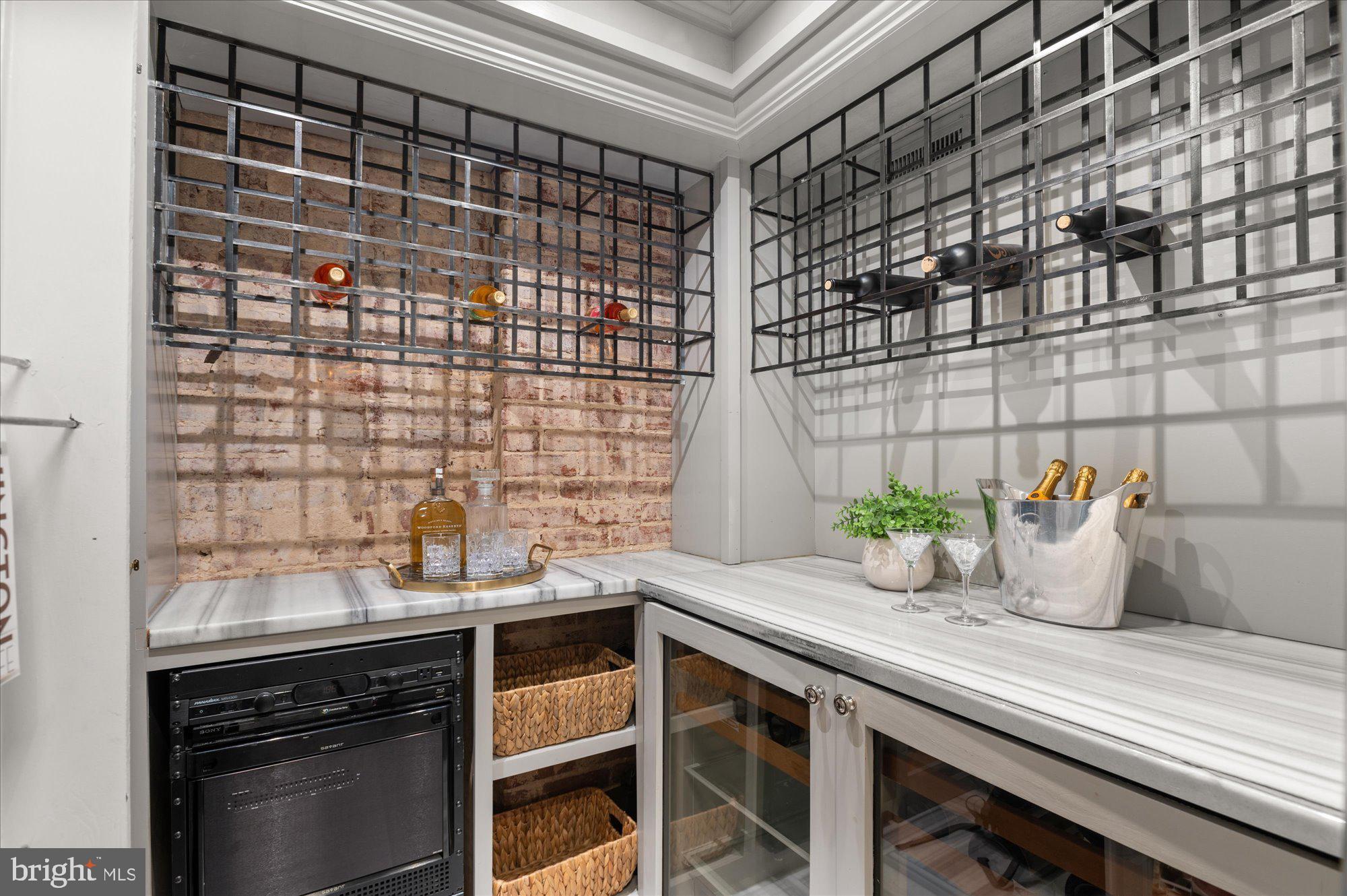 710 E CAPITOL STREET NE