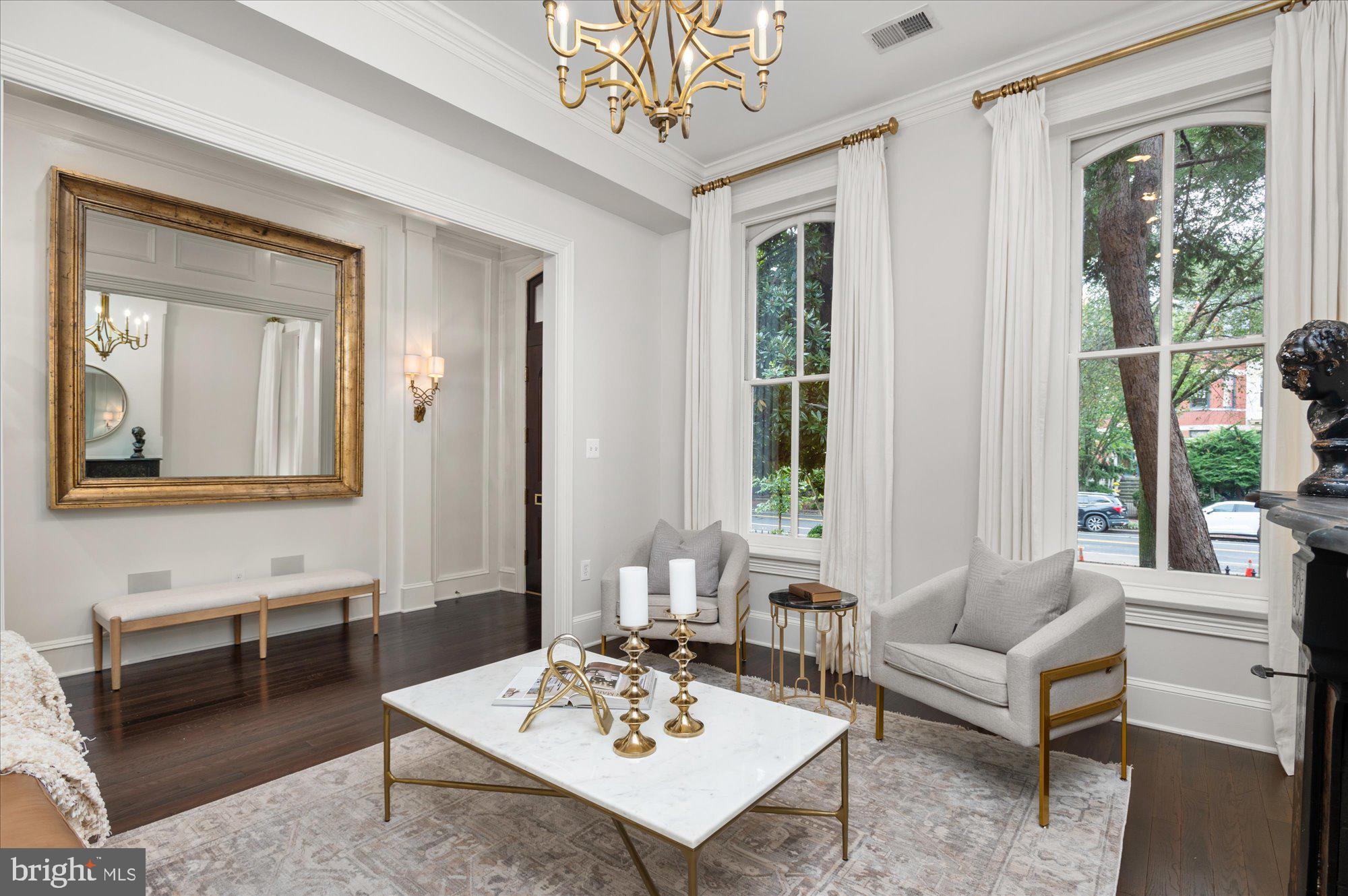 710 E CAPITOL STREET NE