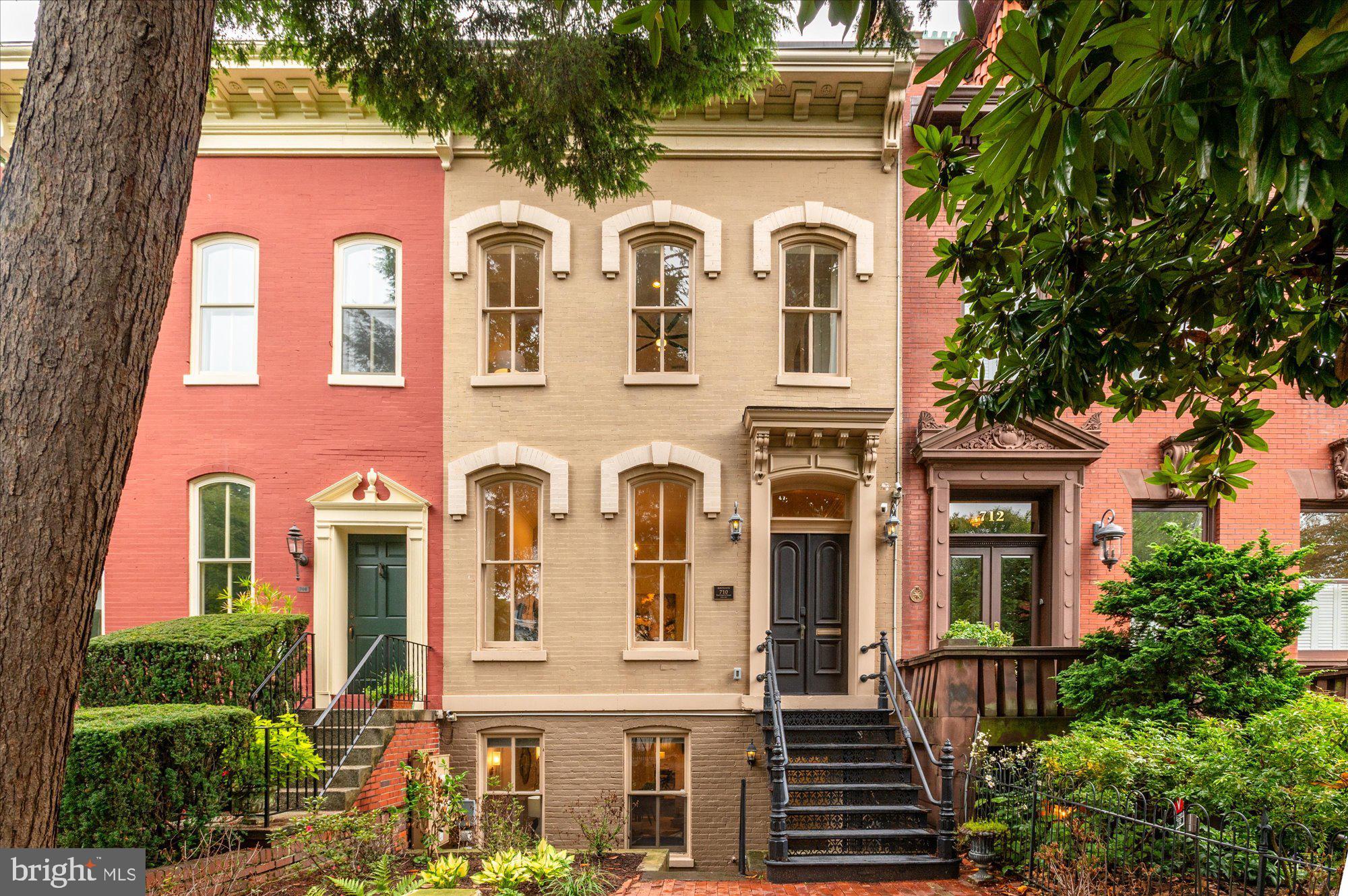 710 E CAPITOL STREET NE