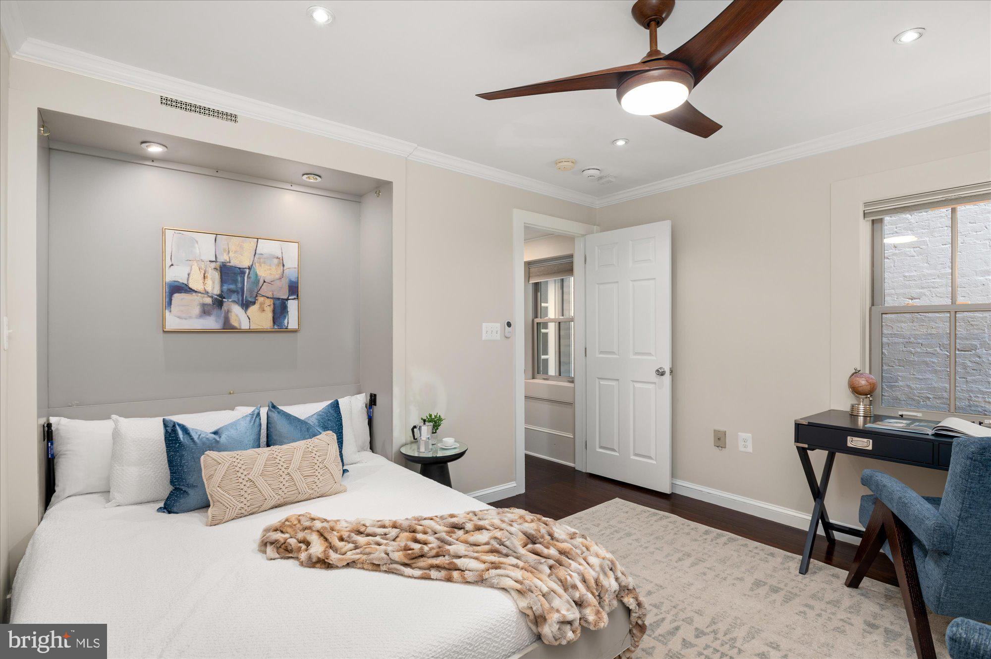 710 E CAPITOL STREET NE