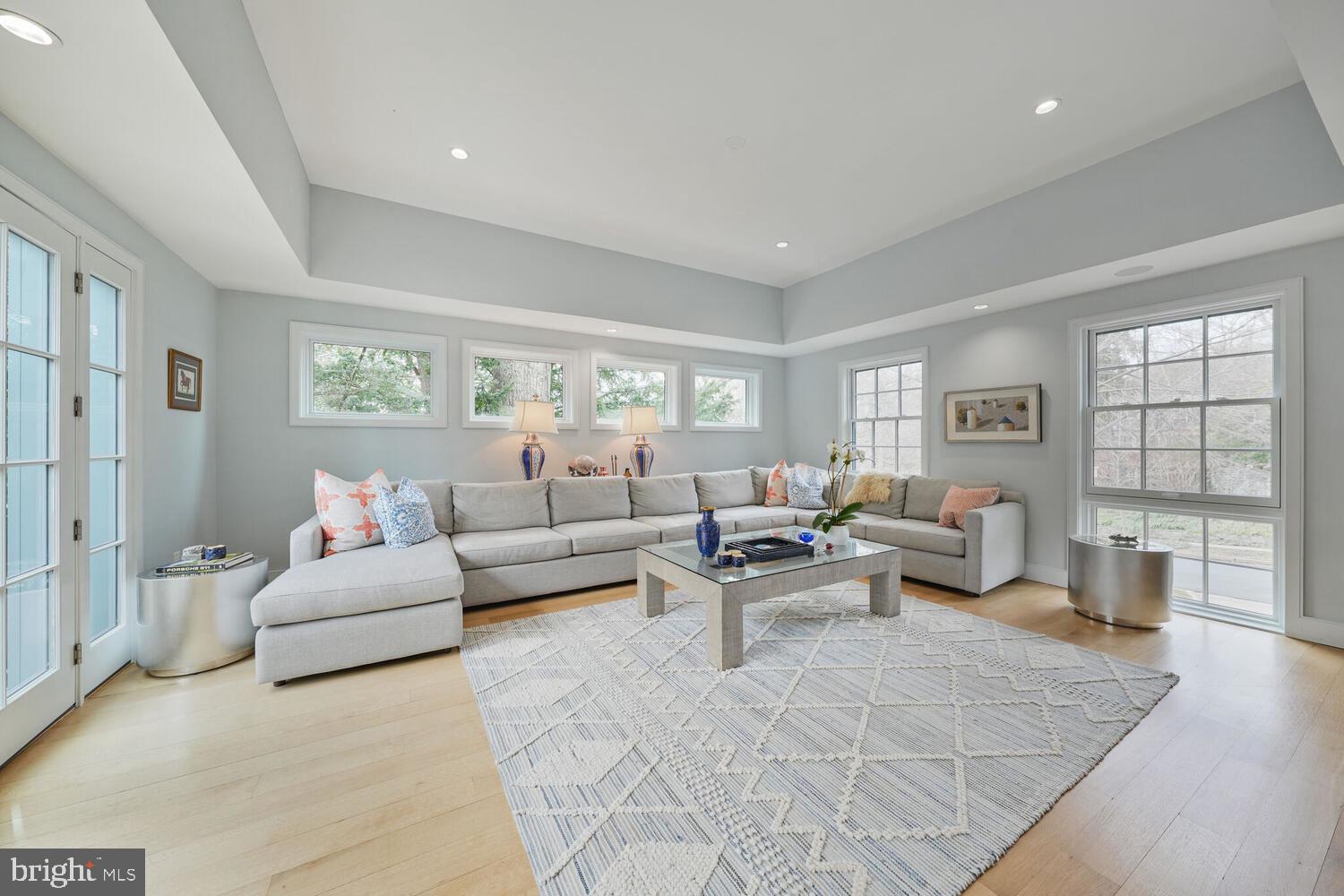 5064 SEDGWICK STREET NW