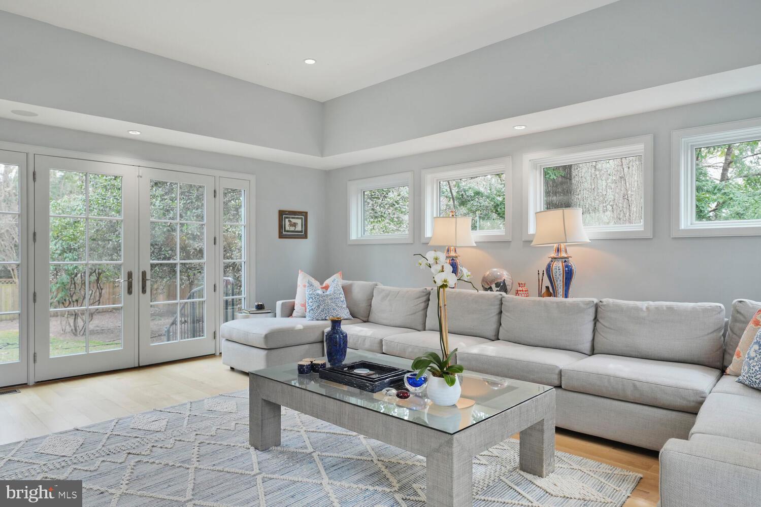 5064 SEDGWICK STREET NW