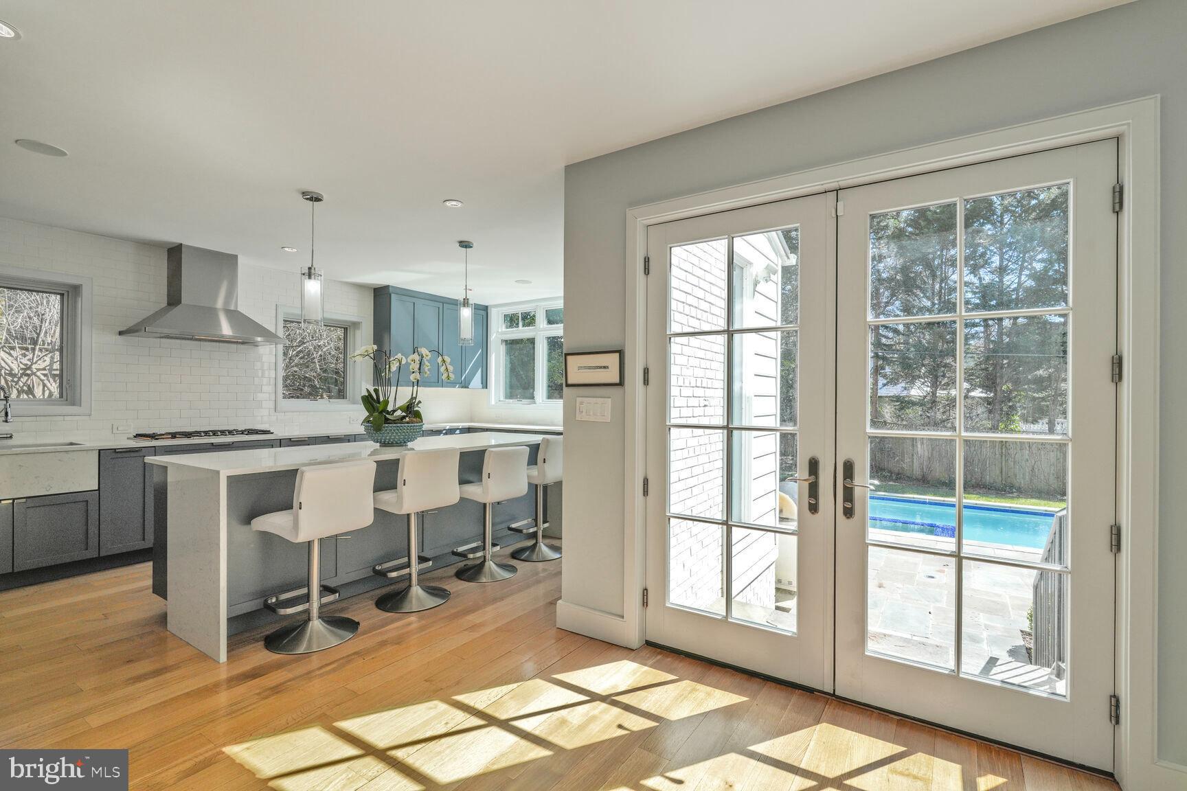 5064 SEDGWICK STREET NW