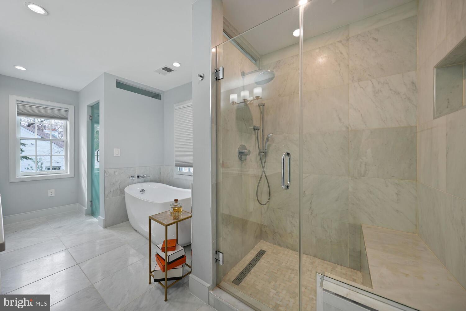 5064 SEDGWICK STREET NW