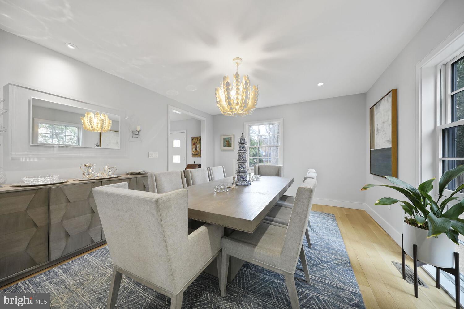 5064 SEDGWICK STREET NW