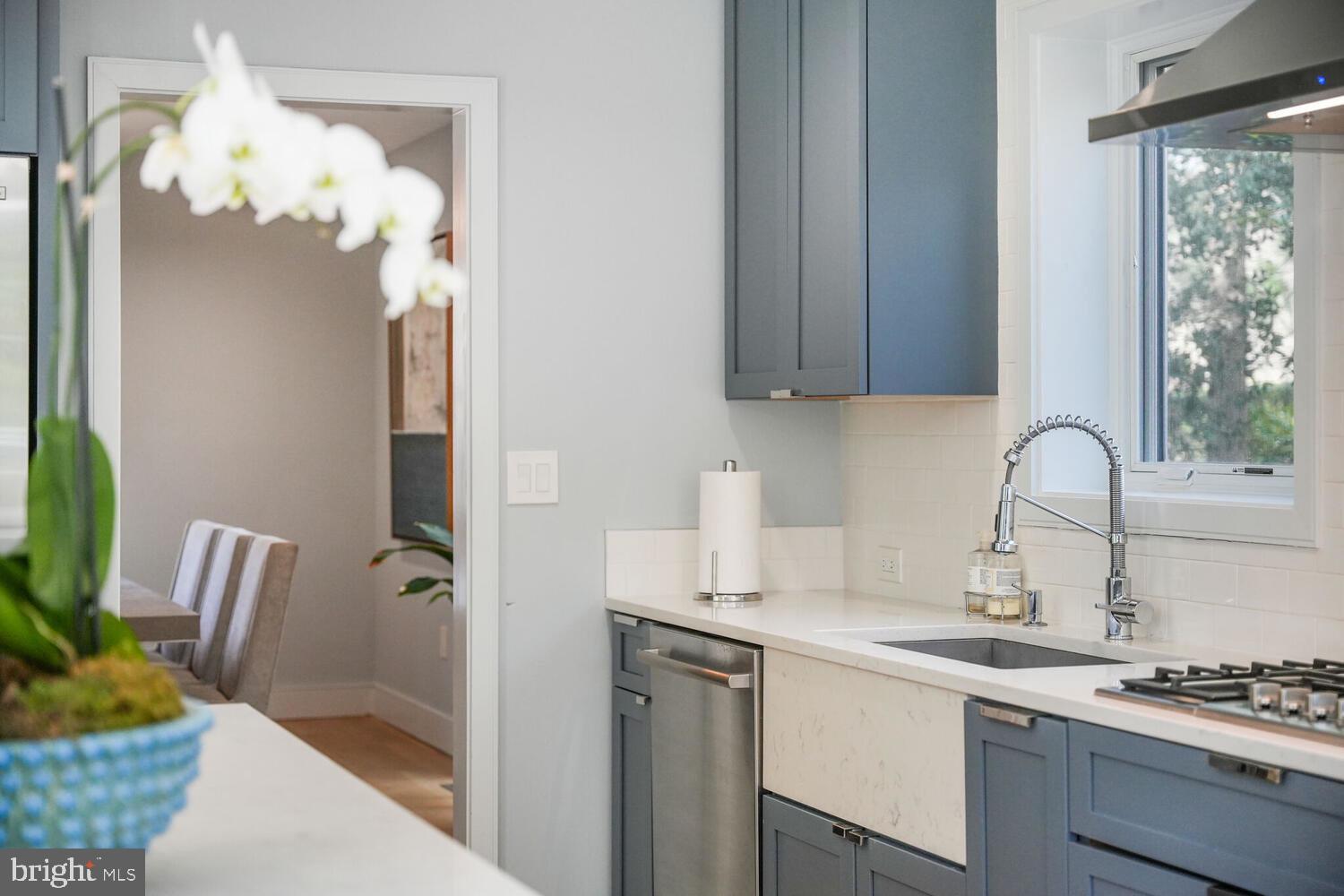 5064 SEDGWICK STREET NW