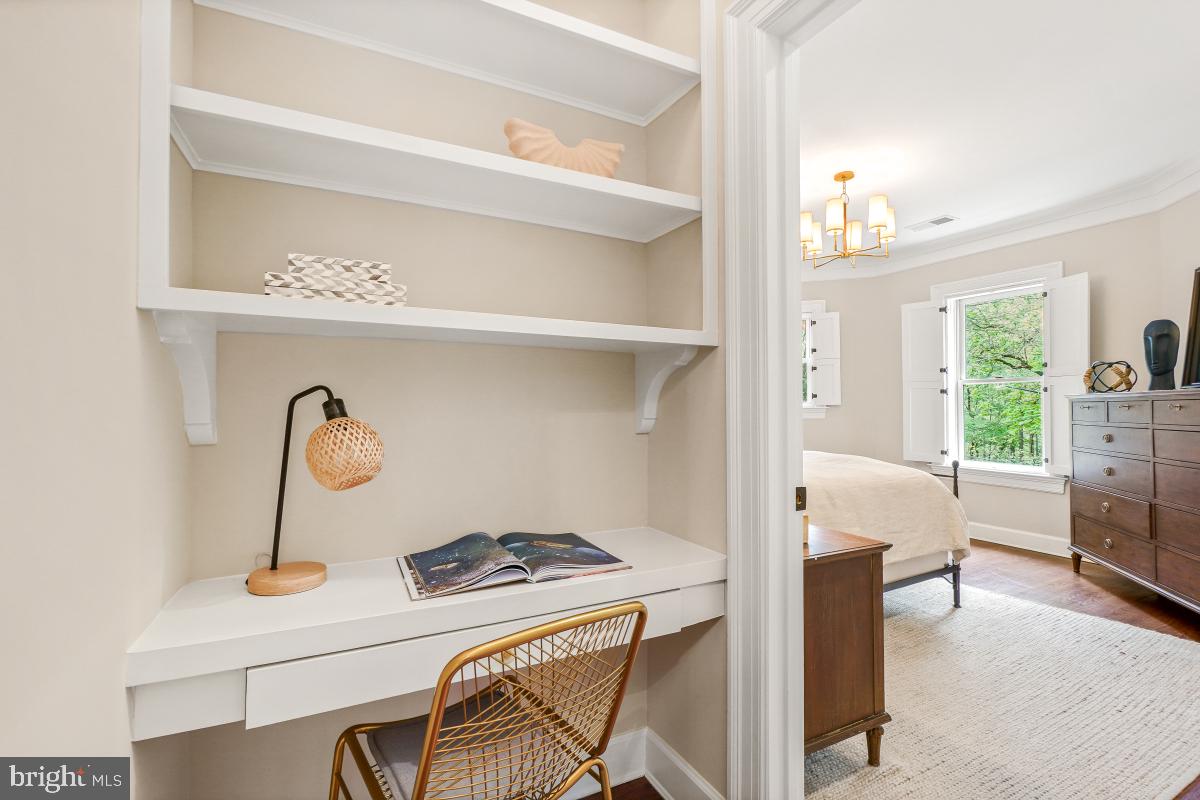 2021 KLINGLE ROAD NW