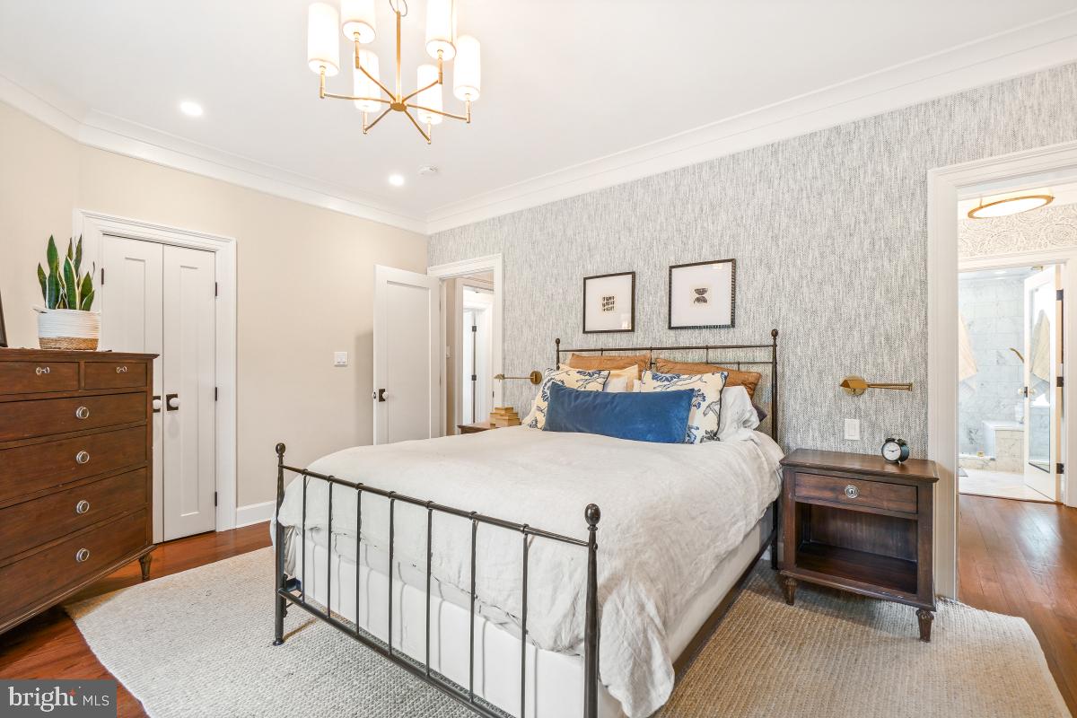 2021 KLINGLE ROAD NW