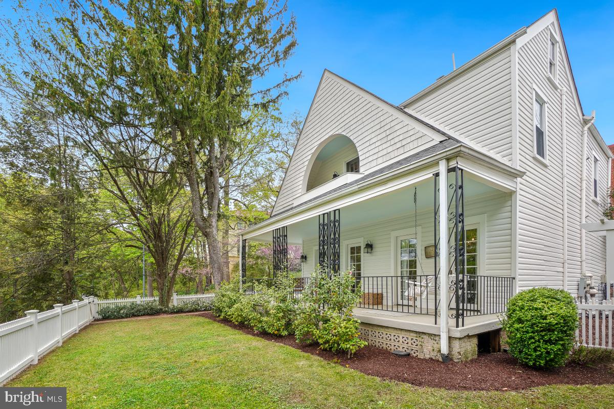 2021 KLINGLE ROAD NW