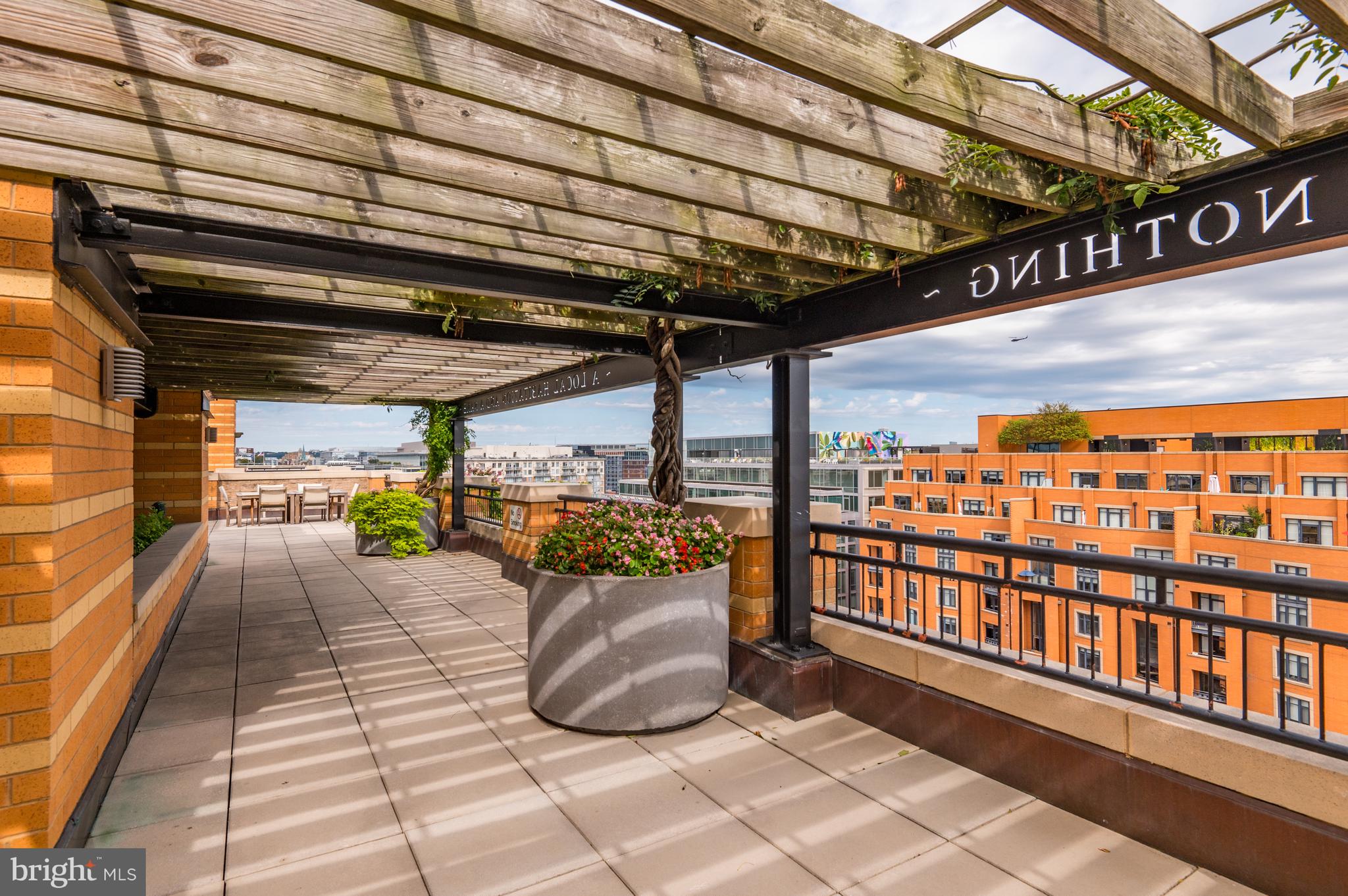 400 MASSACHUSETTS AVENUE NW 1108