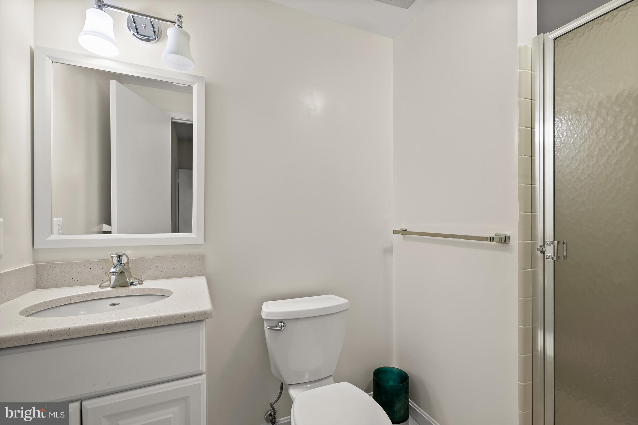 6109 EASTVIEW STREET