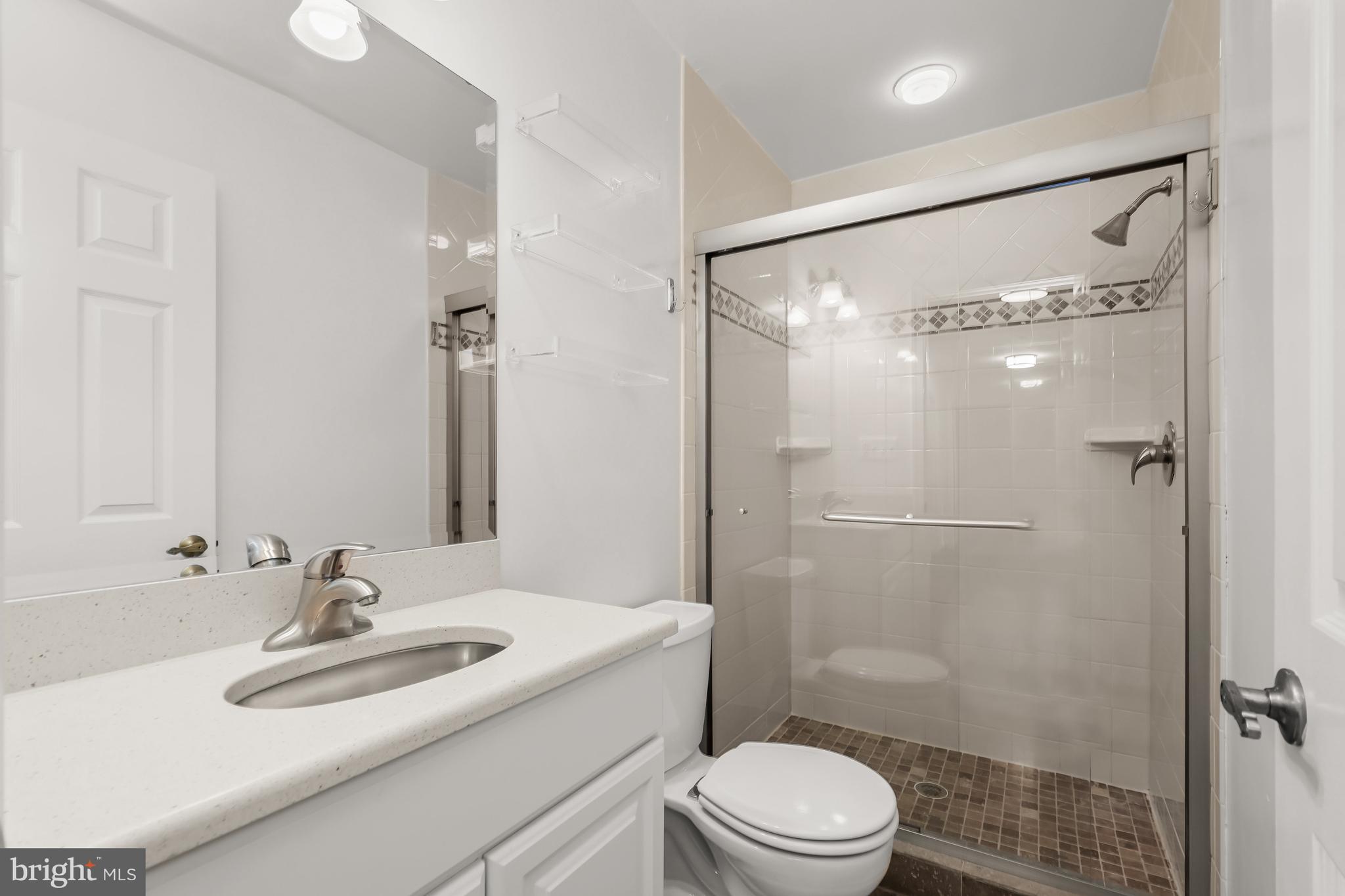 6109 EASTVIEW STREET