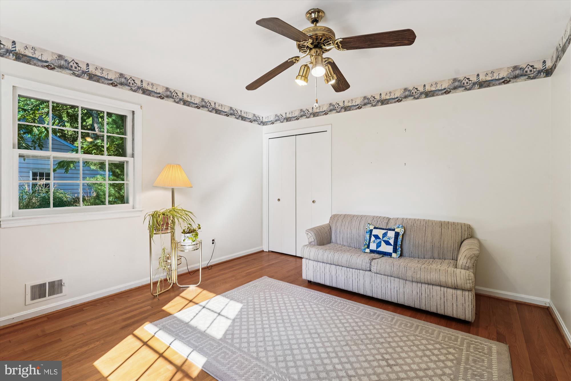 12119 GREENLEAF AVENUE