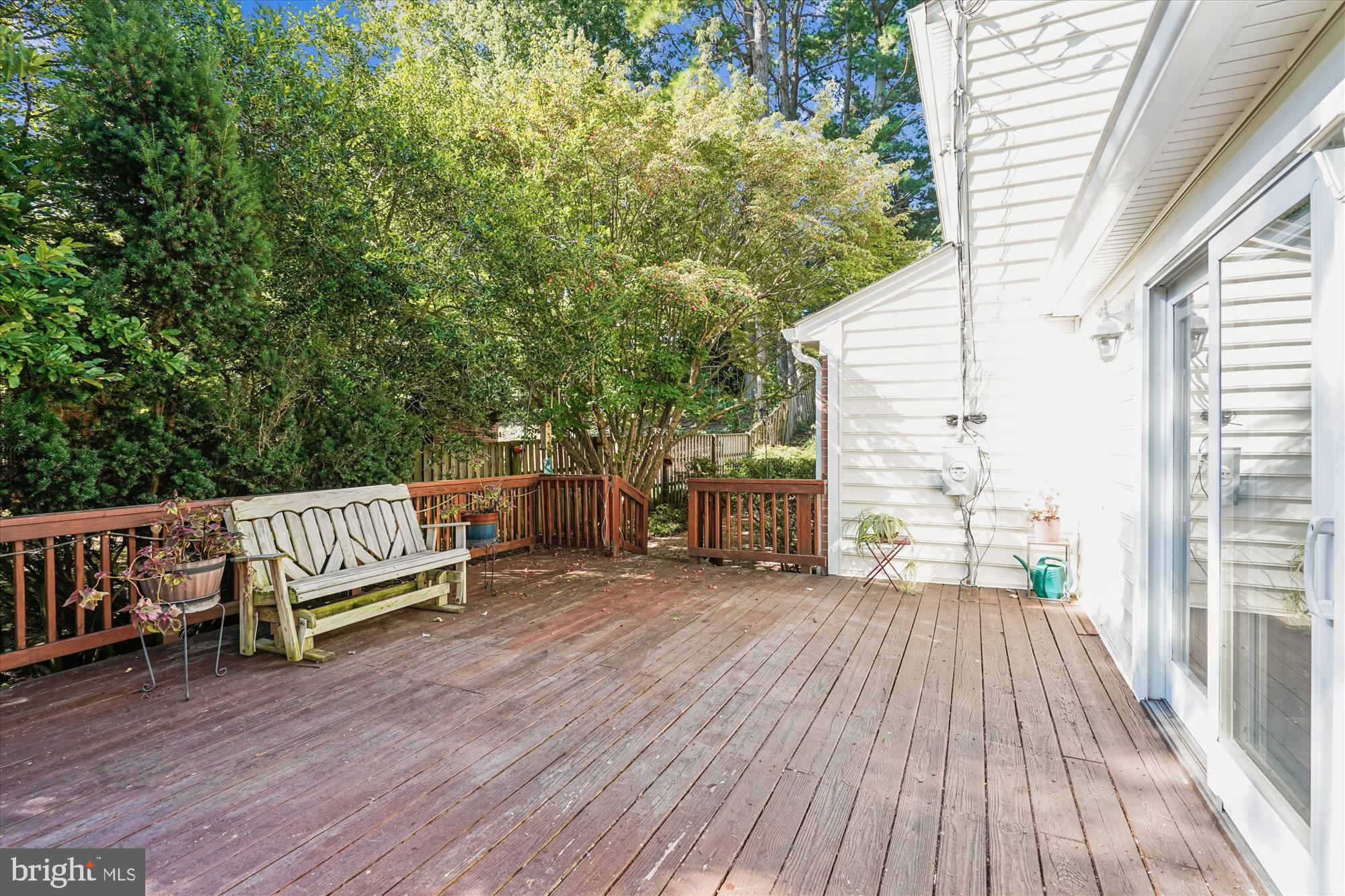 12119 GREENLEAF AVENUE