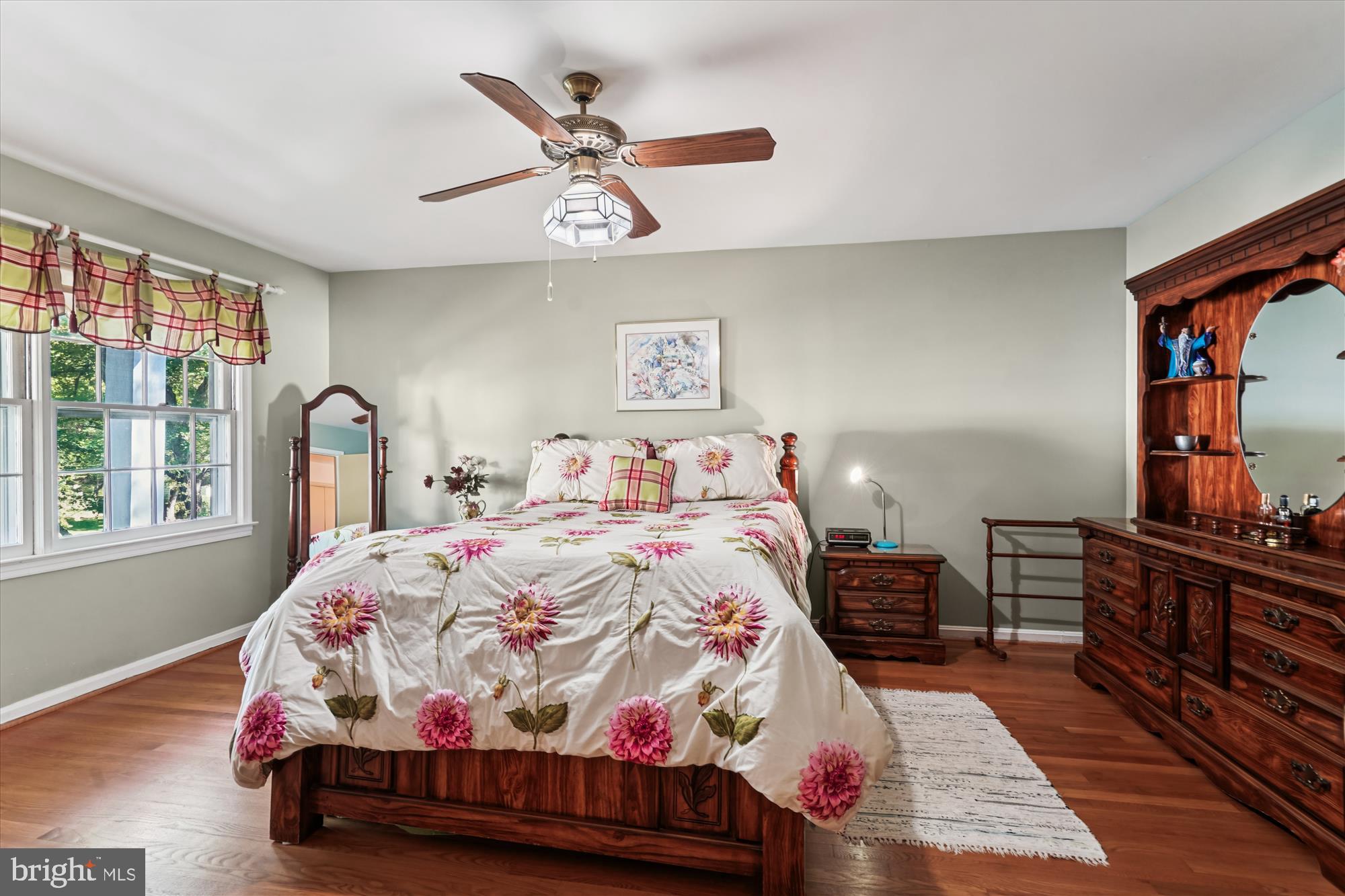 12119 GREENLEAF AVENUE