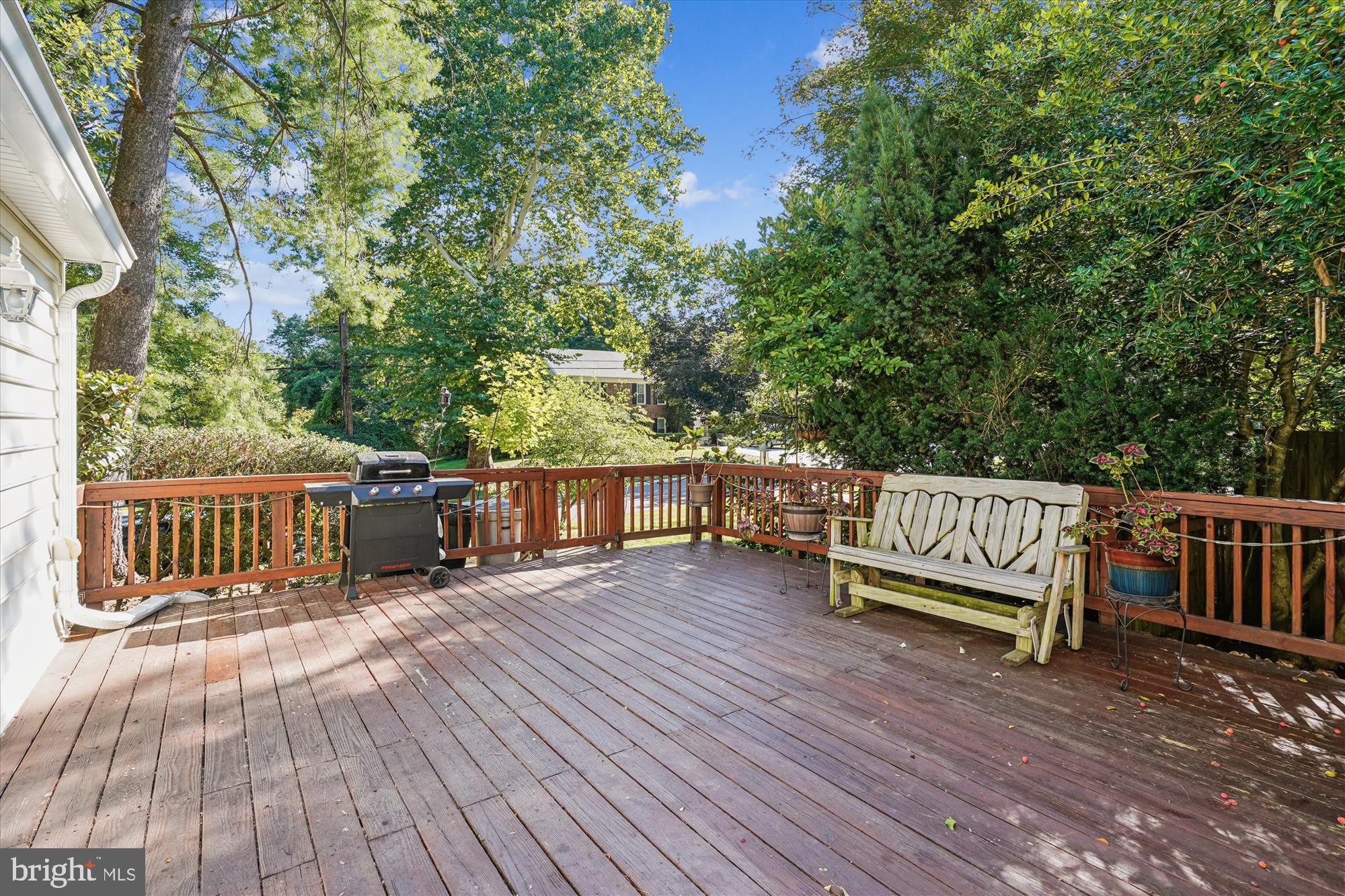 12119 GREENLEAF AVENUE