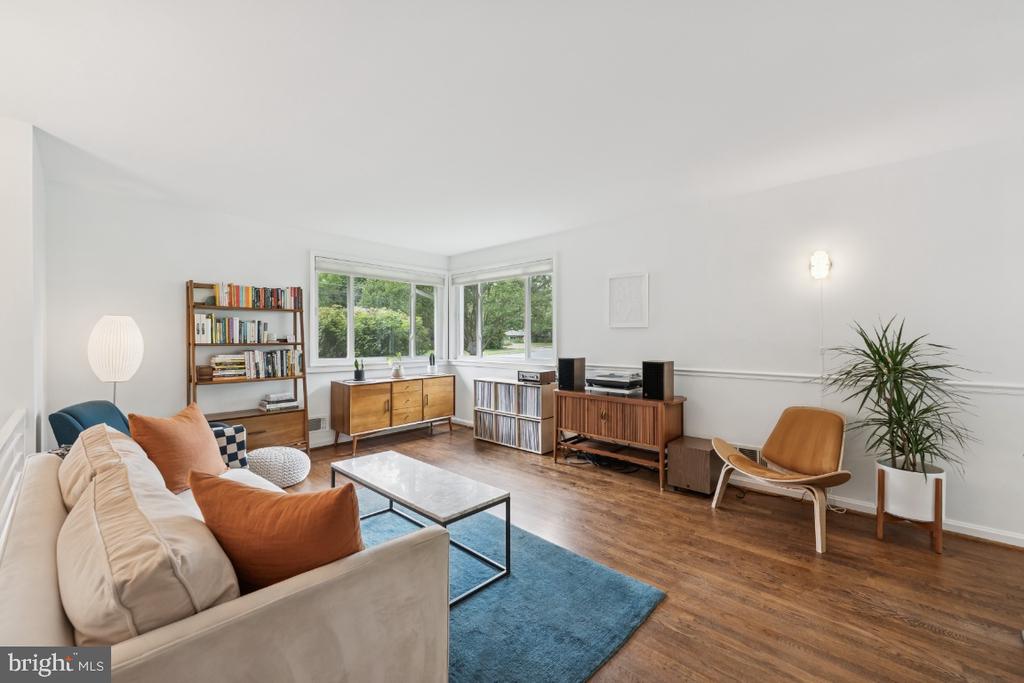 3508 BROOKWOOD DRIVE