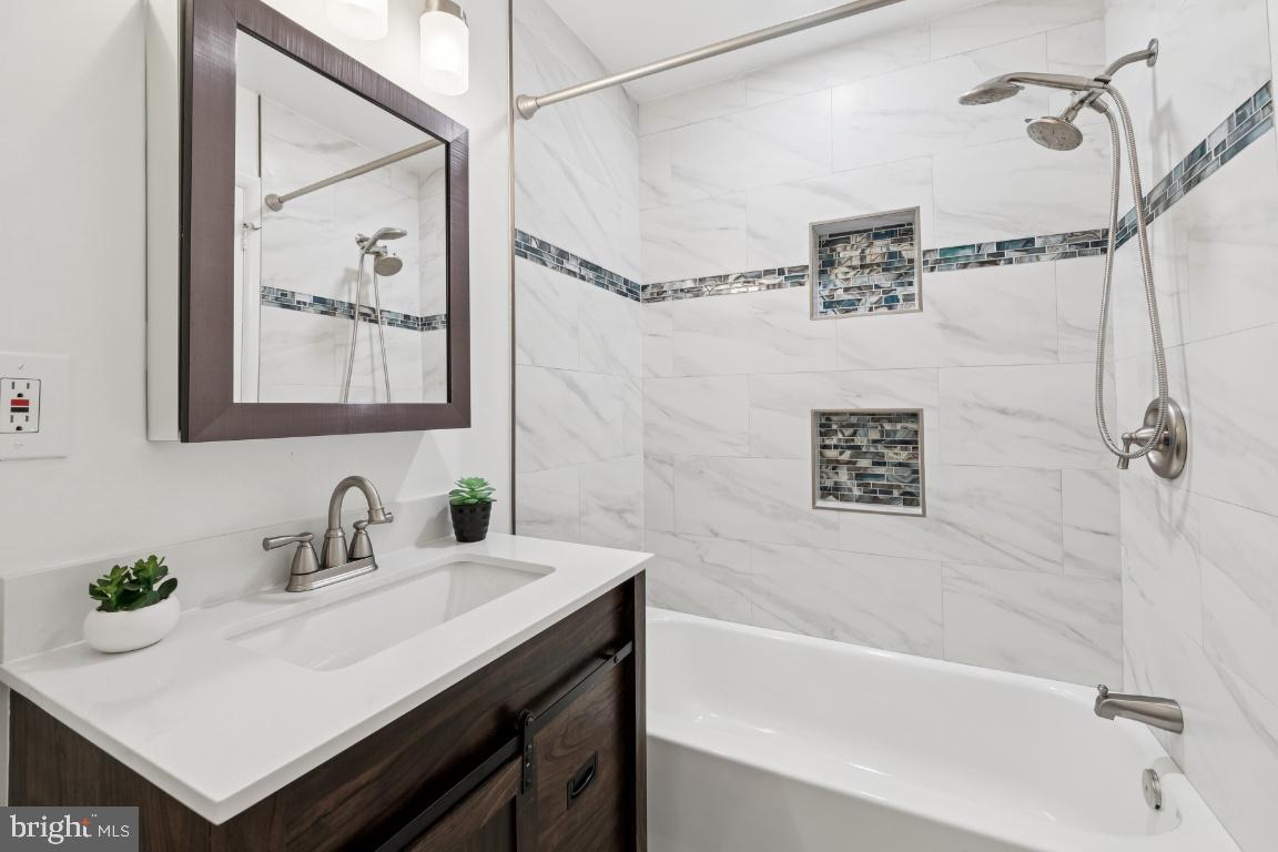 3508 BROOKWOOD DRIVE