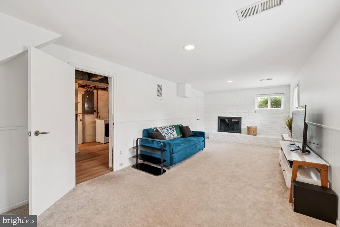 3508 BROOKWOOD DRIVE