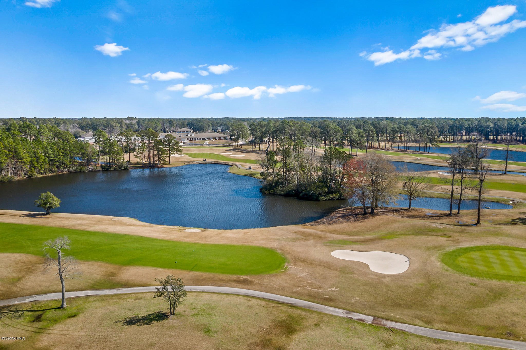 135 18 Forest Walk SW