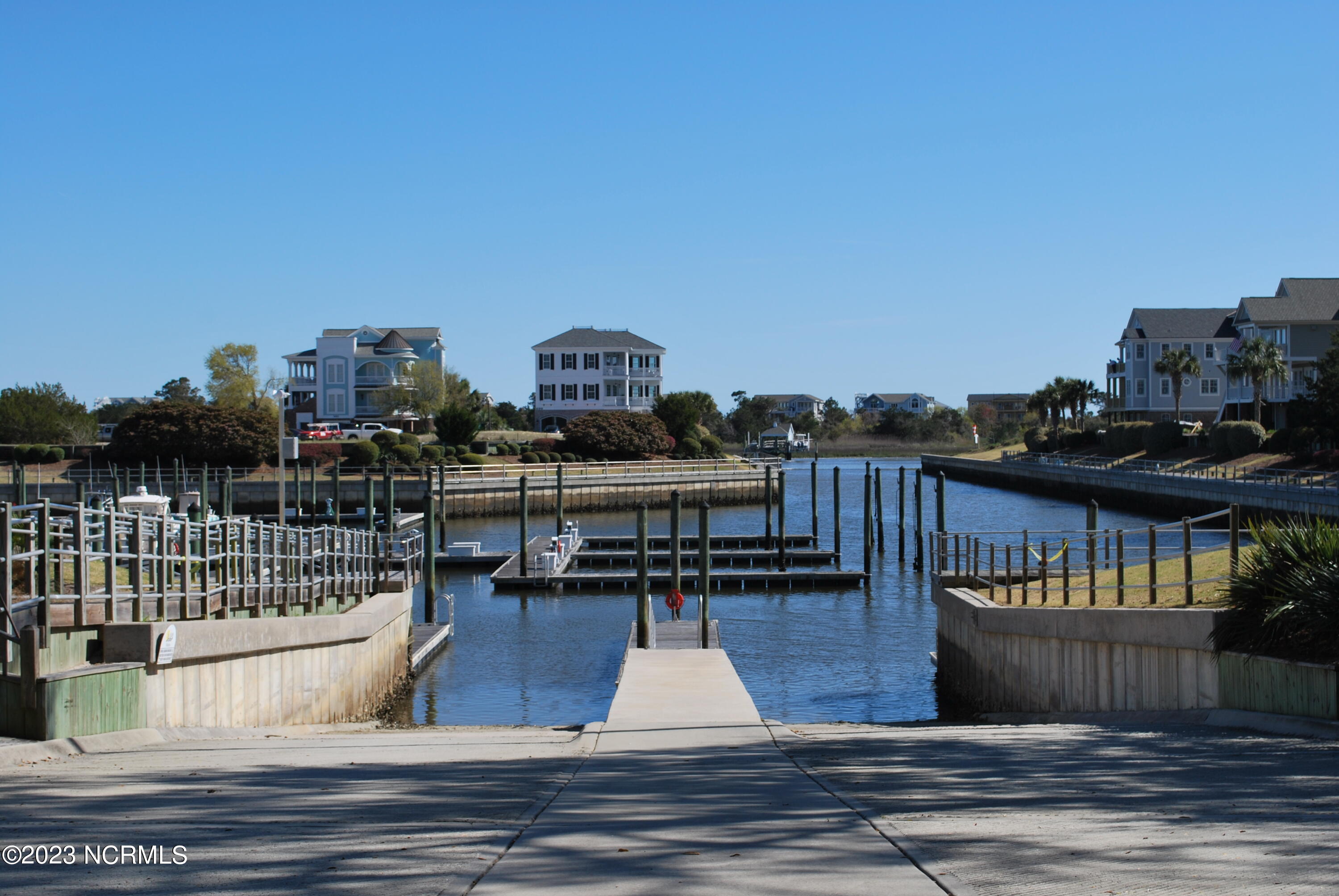 592 461 Maritime Way SW