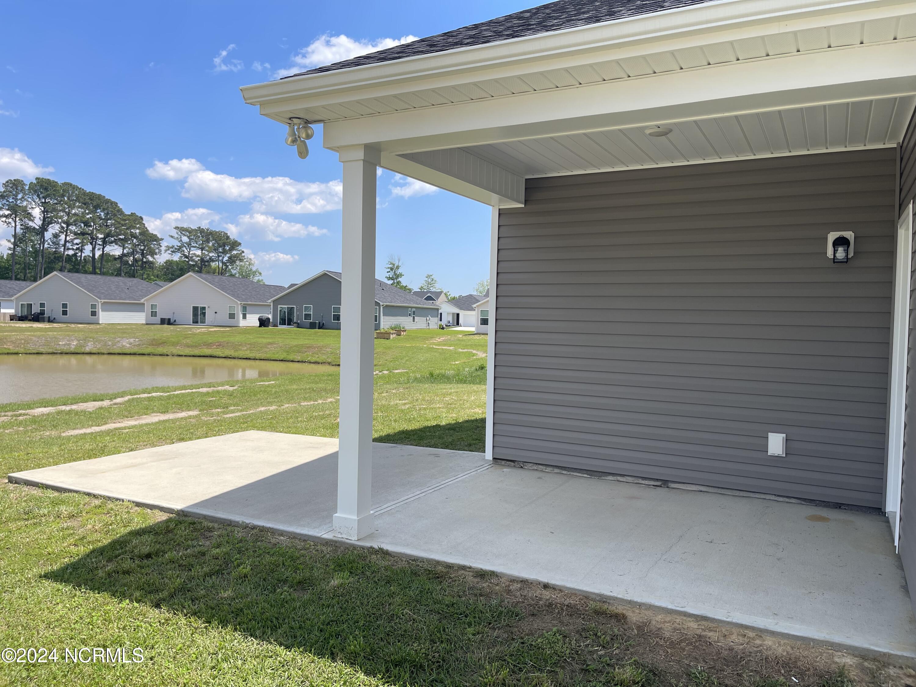 648 Landmark Cove