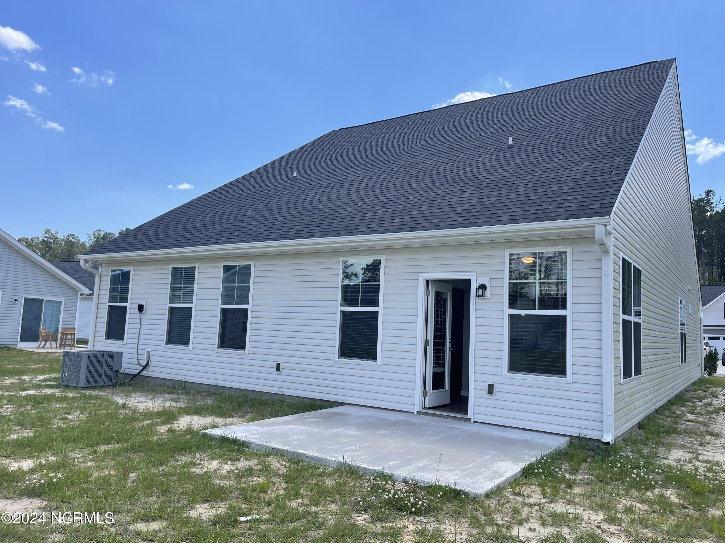 640 Landmark Cove