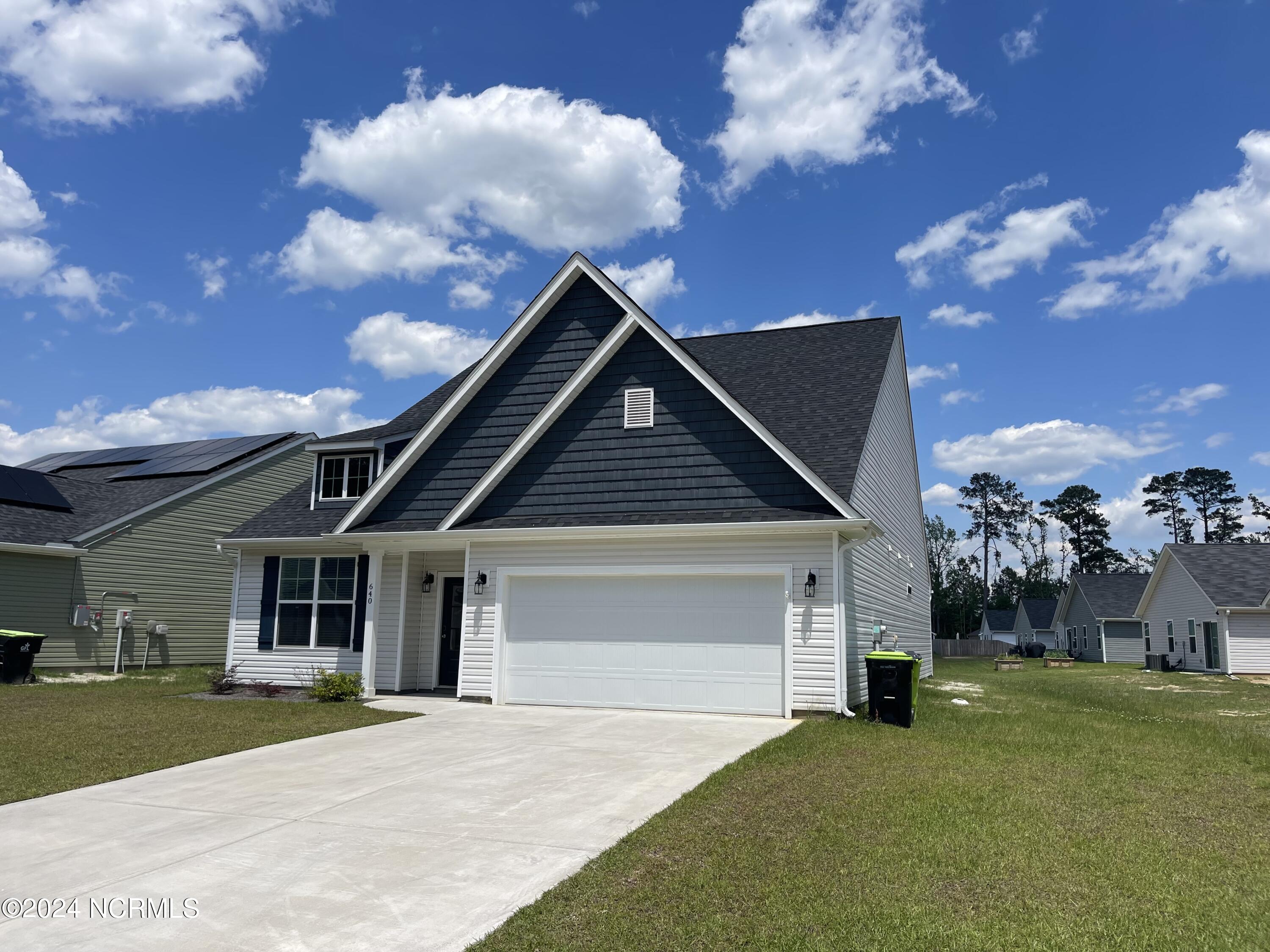 640 Landmark Cove
