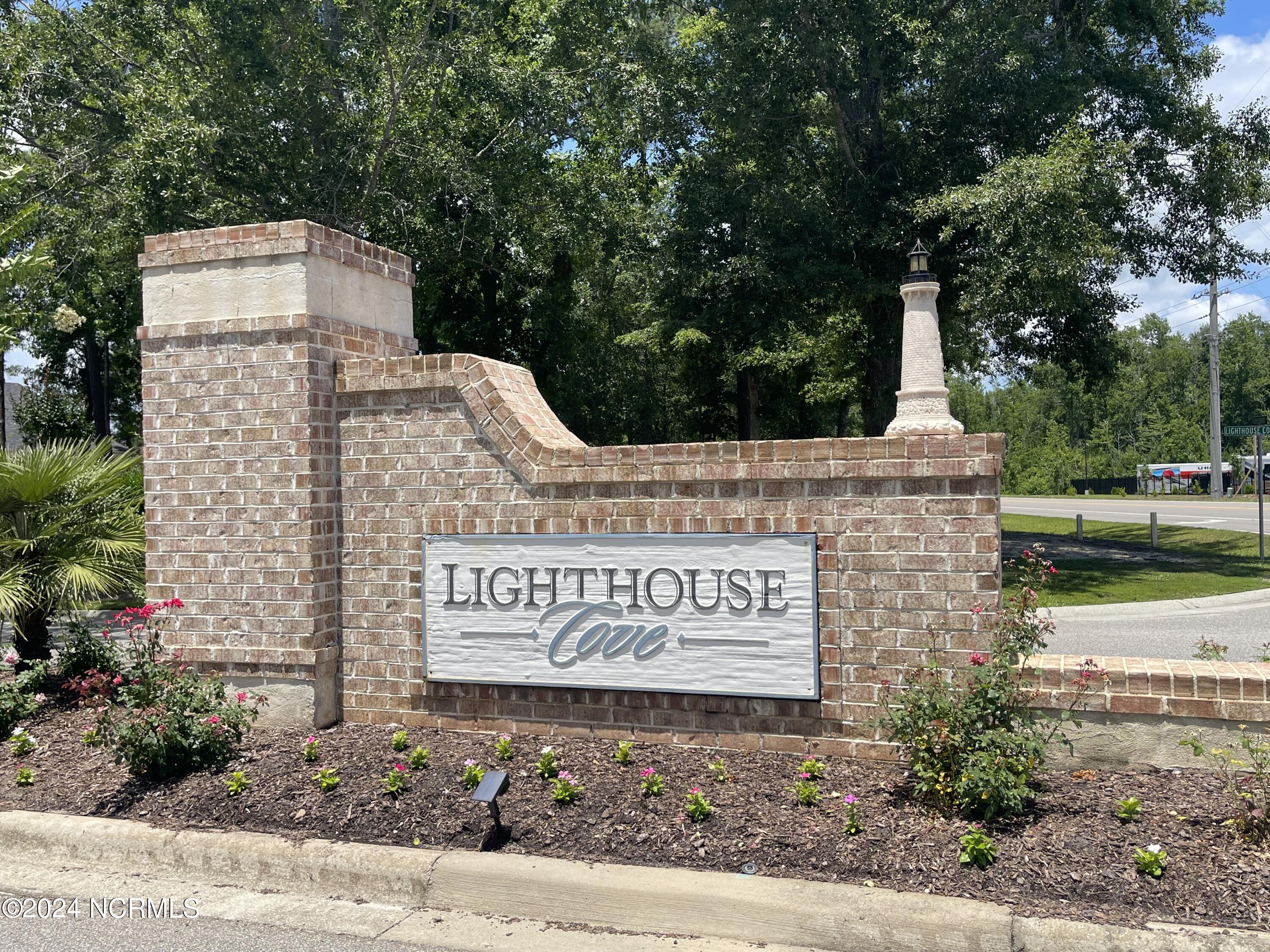 640 Landmark Cove