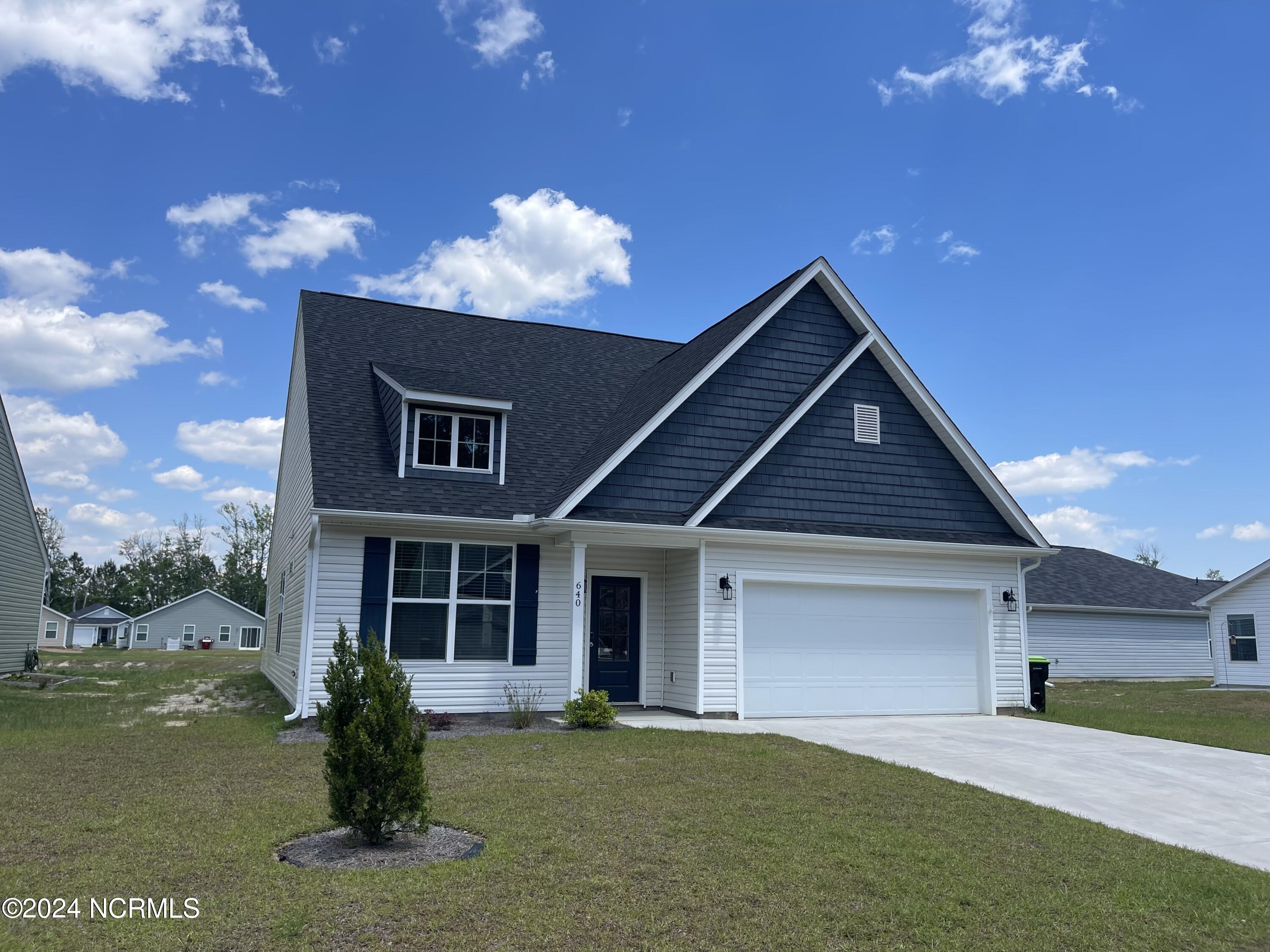 640 Landmark Cove