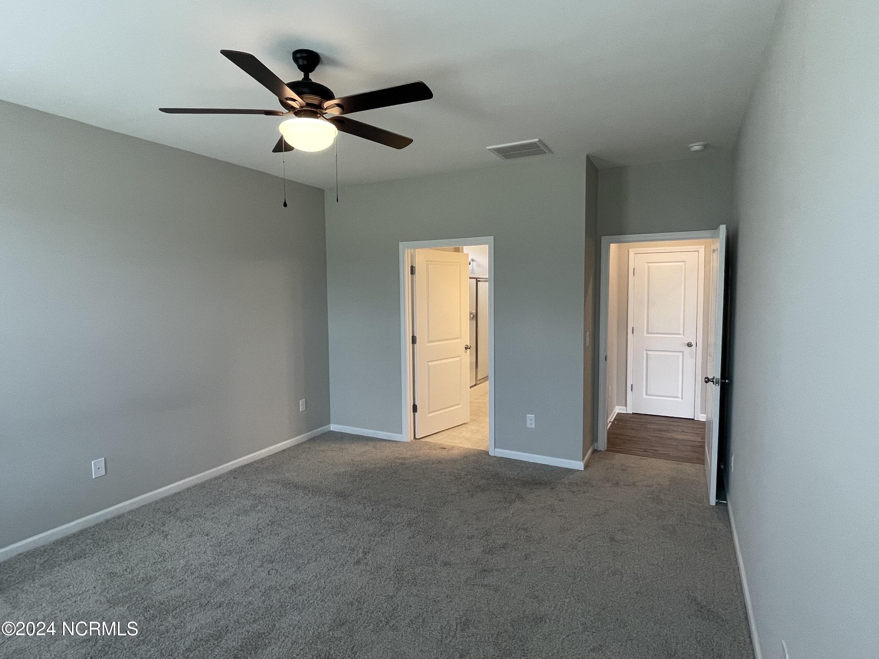 640 Landmark Cove