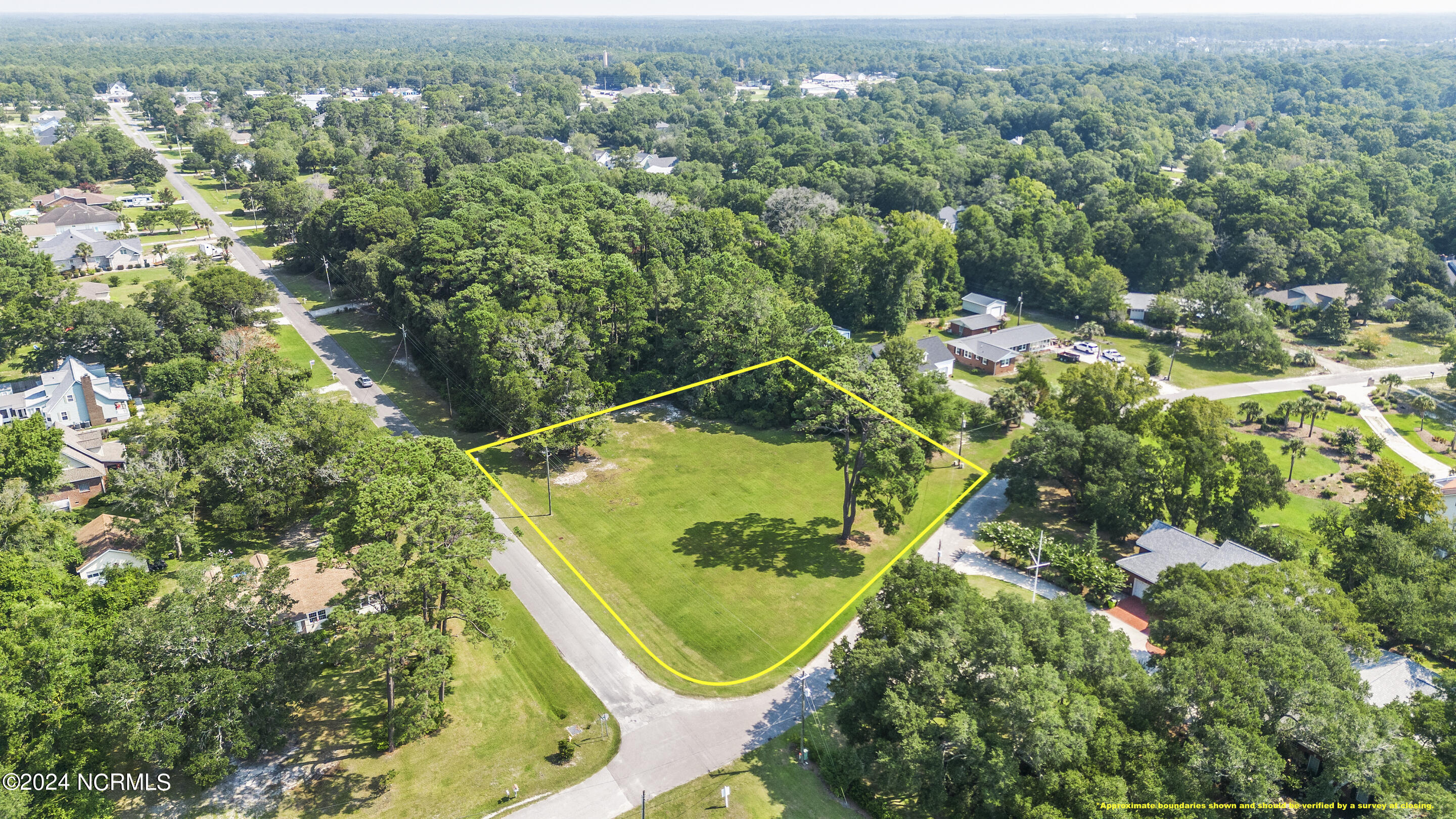 28 - .5 30 28,29,1/2 of 30 Roberta Road SW