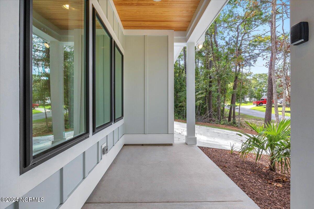3080 River Hills Drive SW