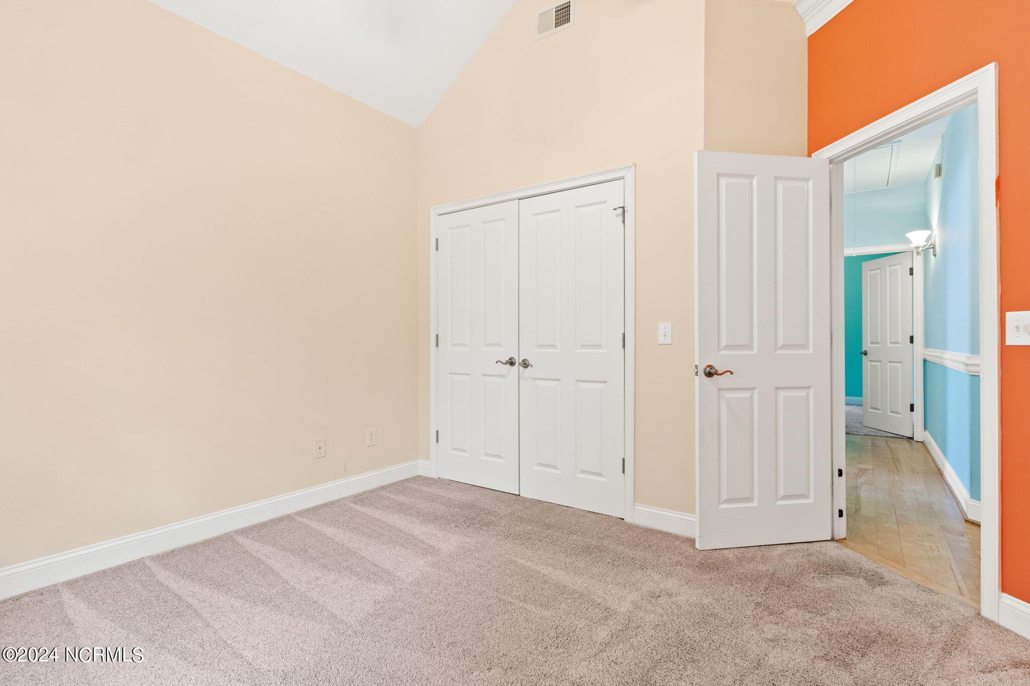484 Kristen Lane SW