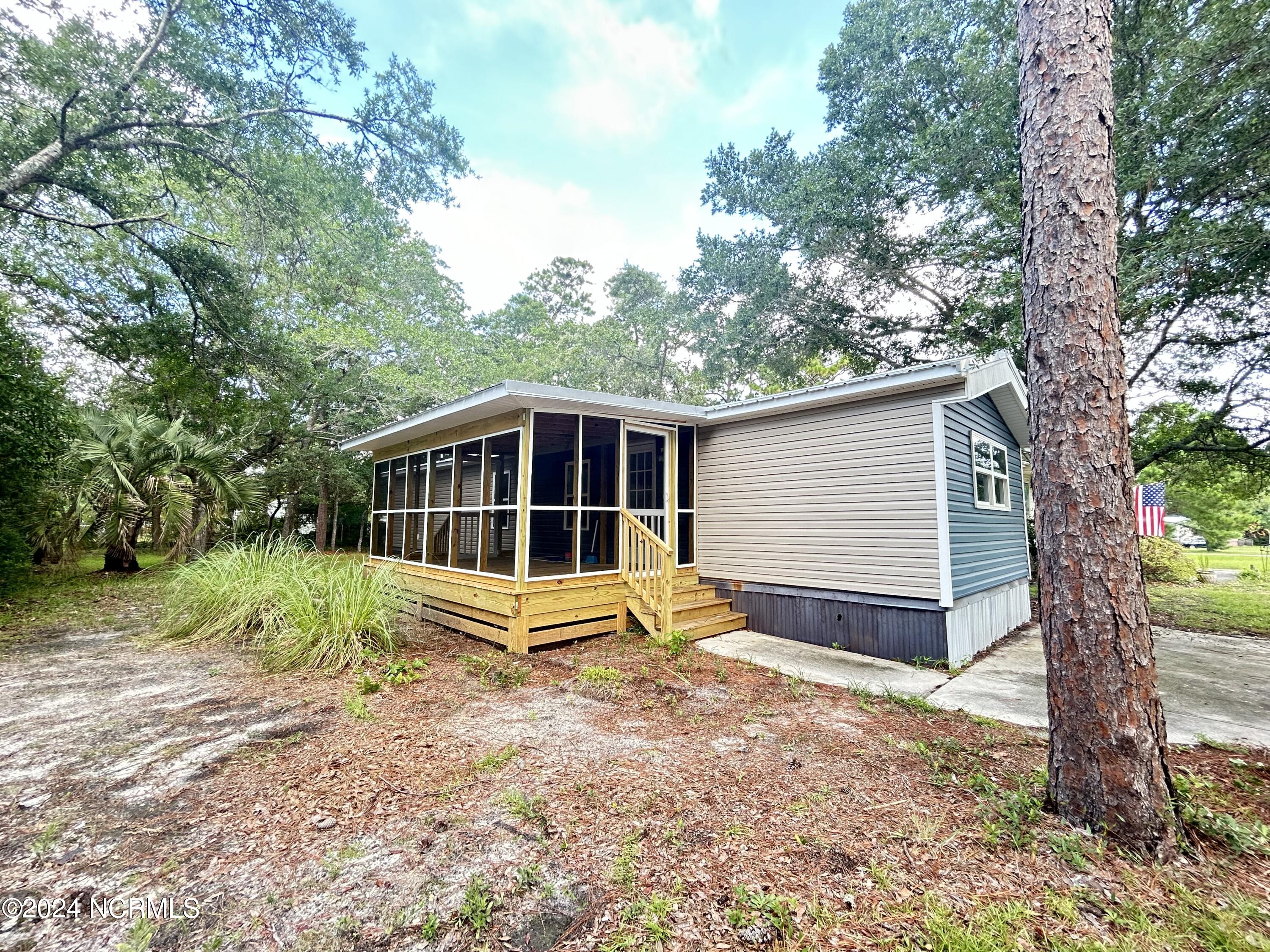 1184 Oak Court SW