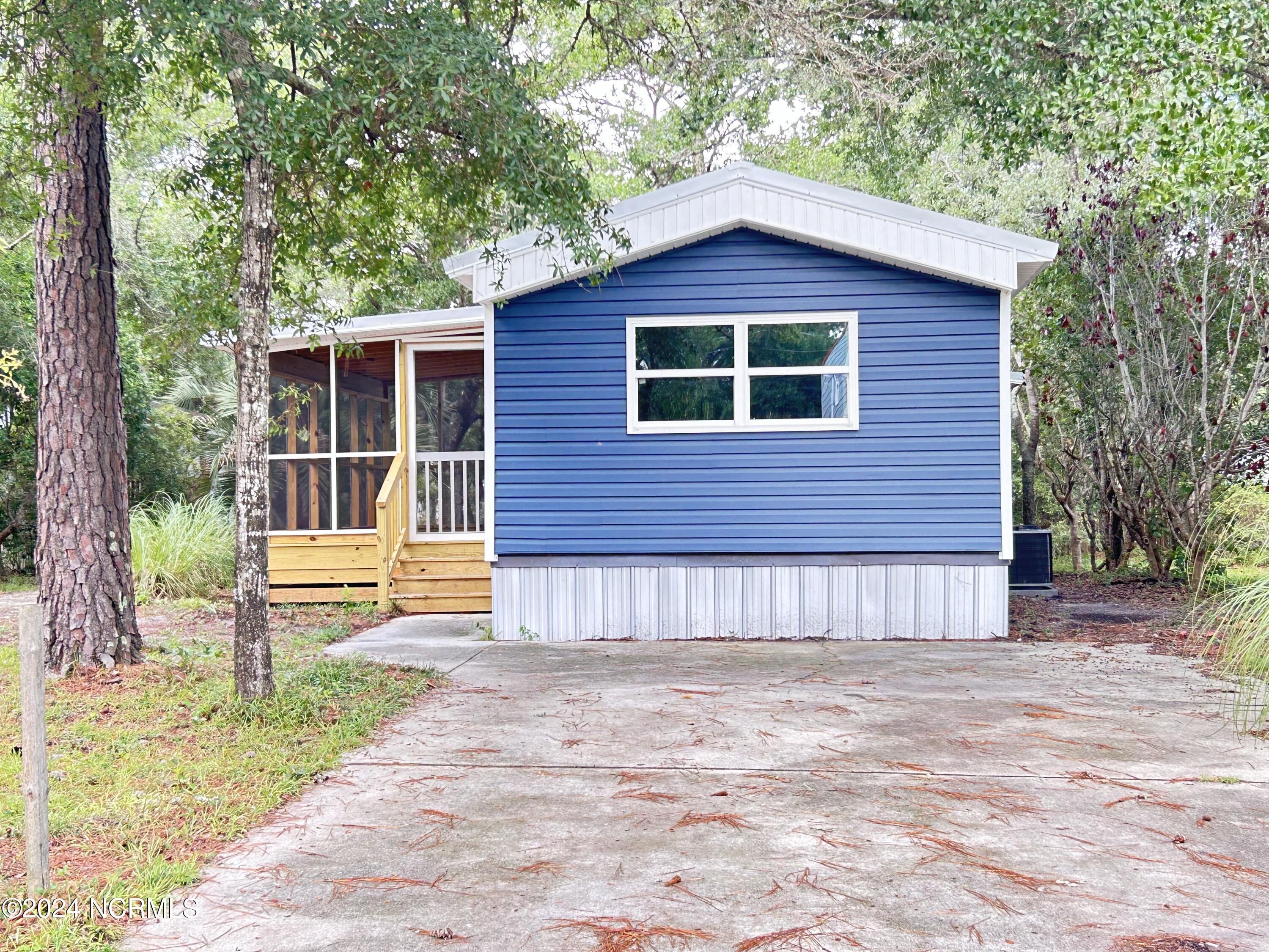 1184 Oak Court SW