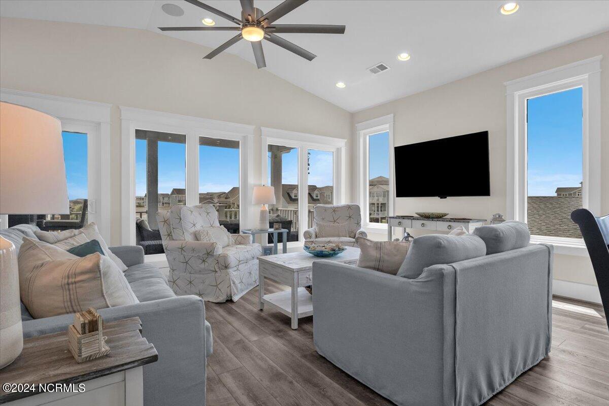 114 Tuna Drive