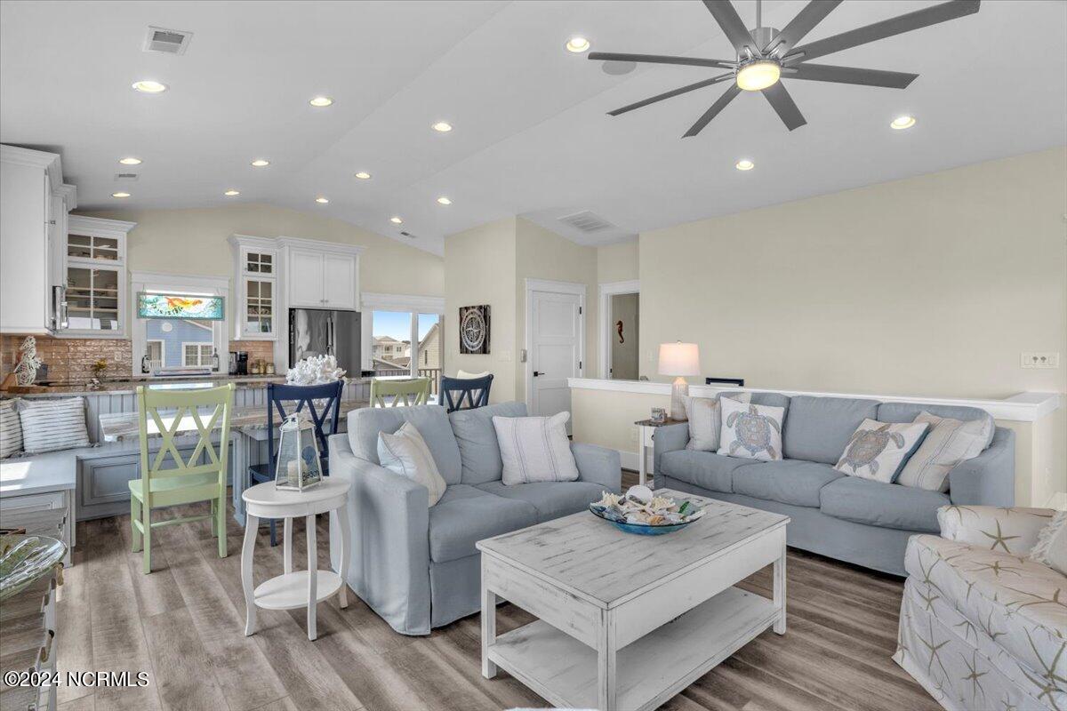 114 Tuna Drive