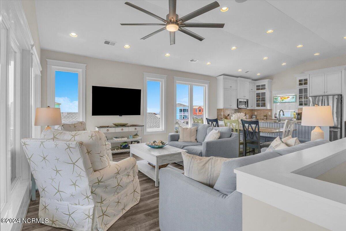 114 Tuna Drive