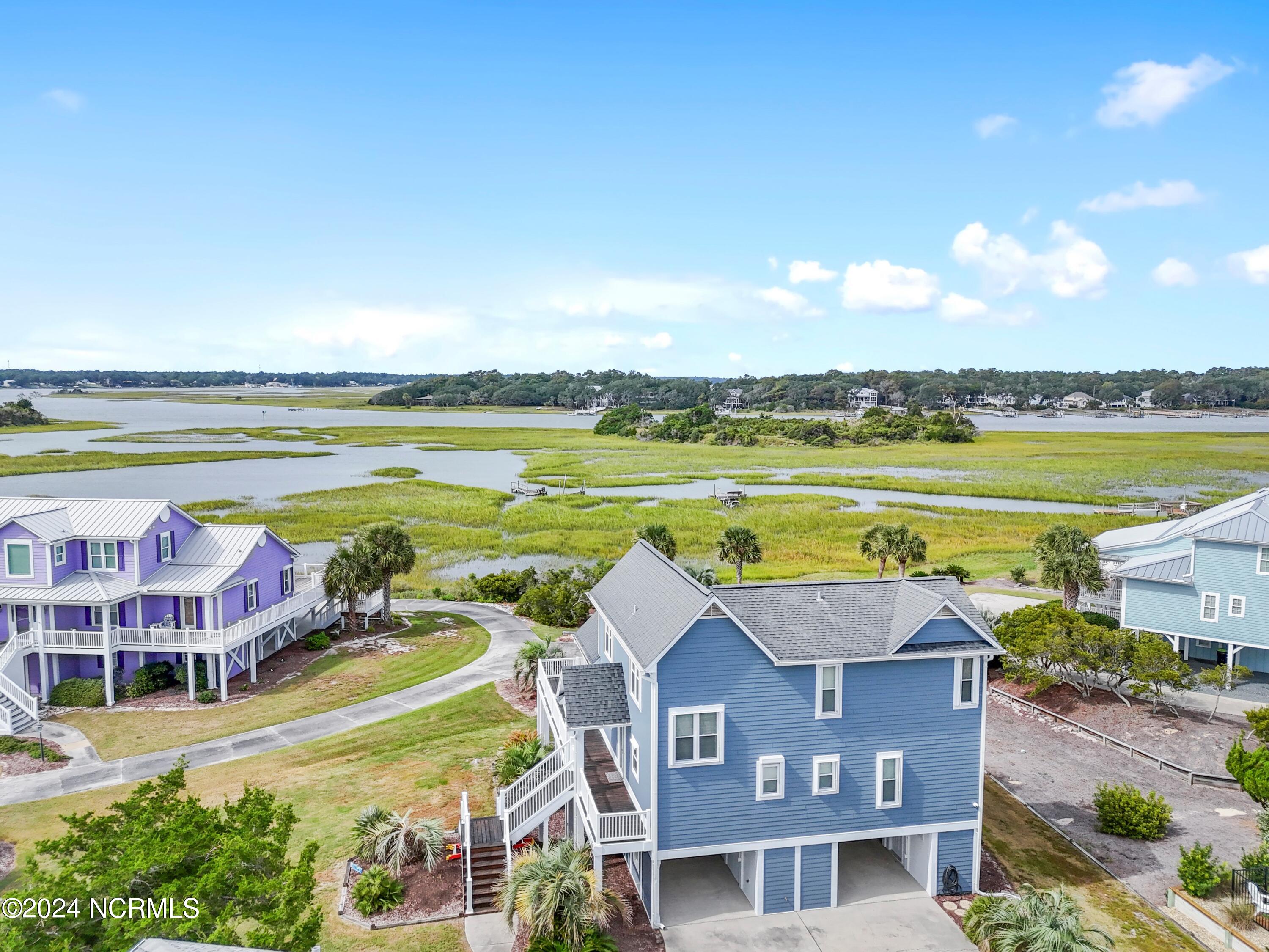 110 Skimmer Court