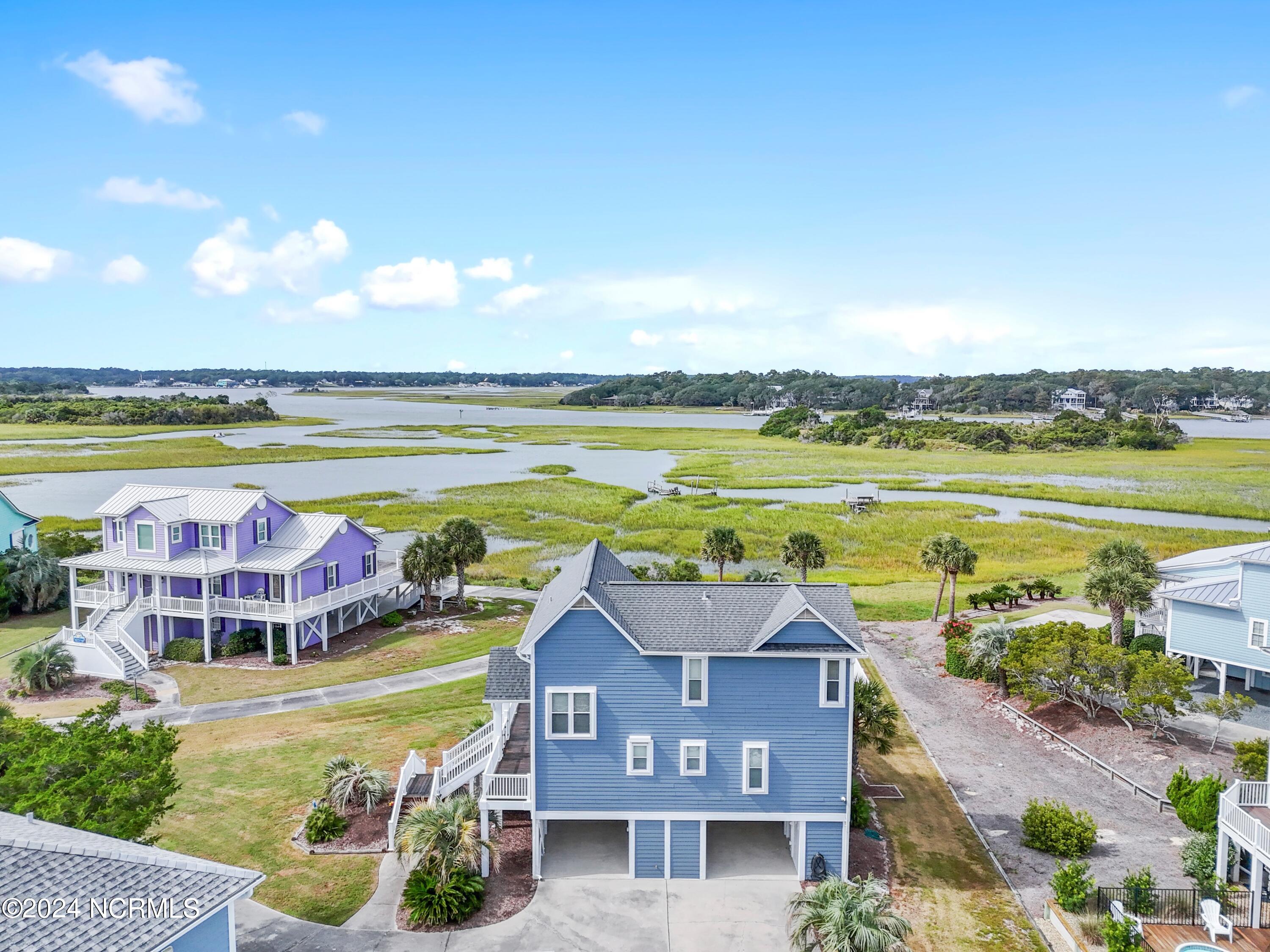 110 Skimmer Court