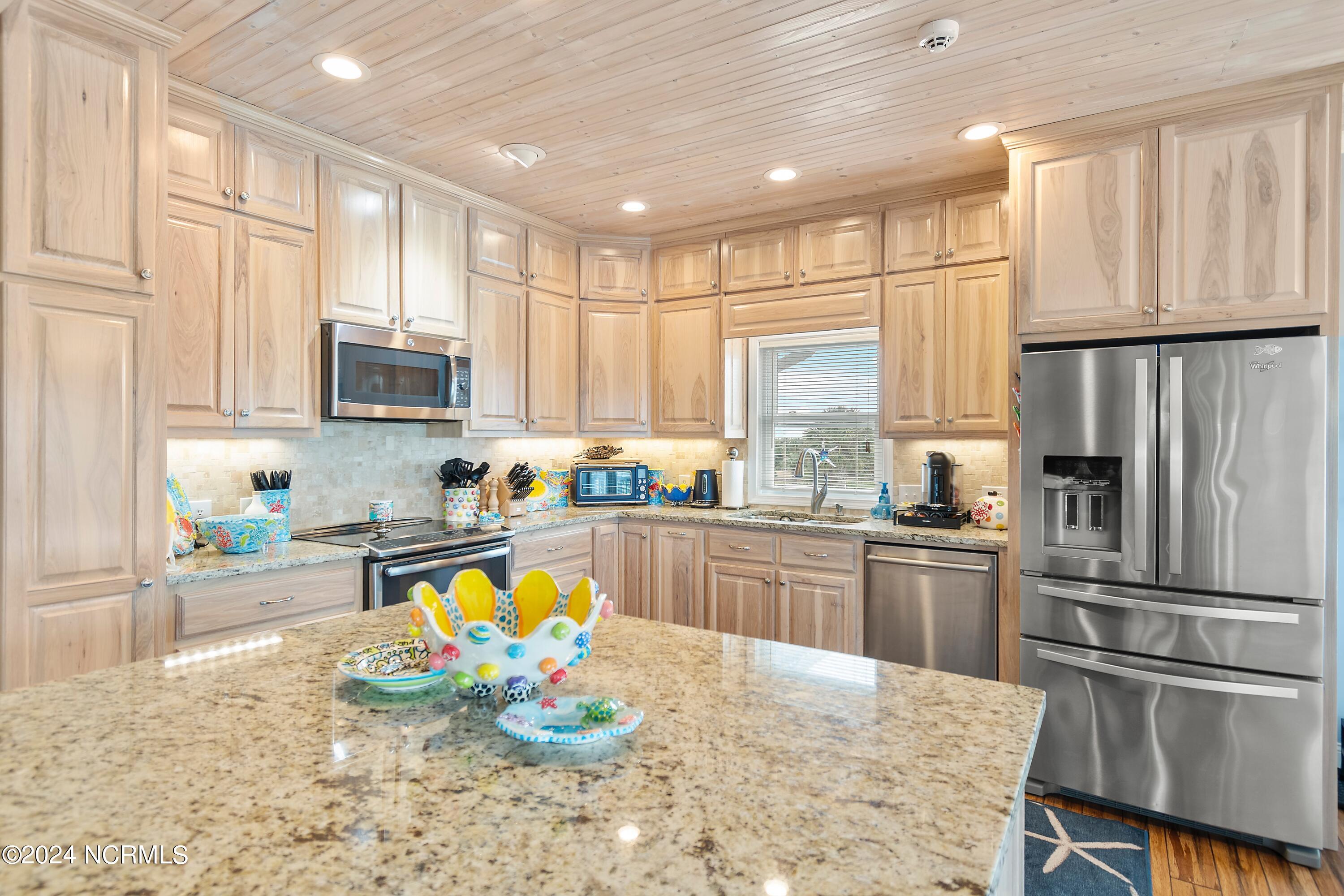 110 Skimmer Court