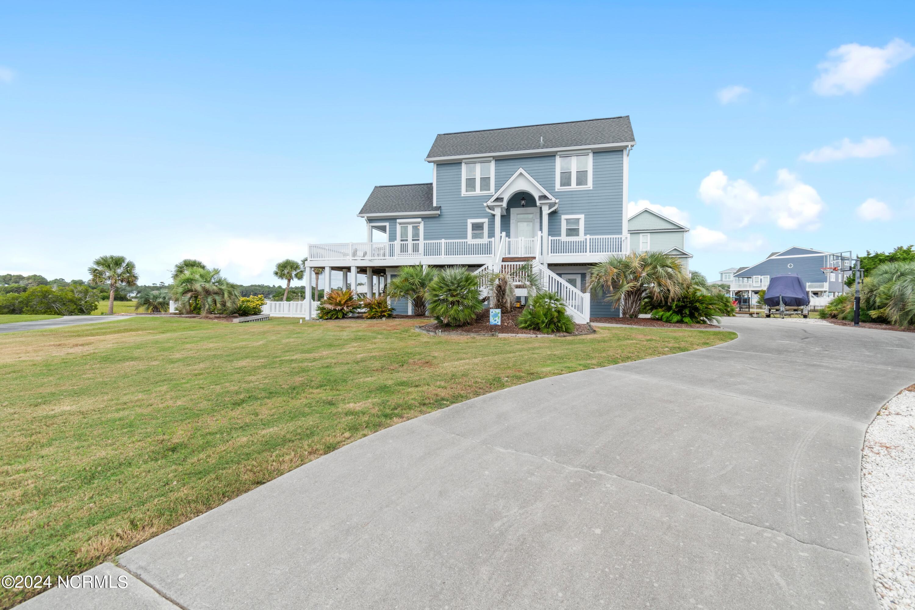 110 Skimmer Court